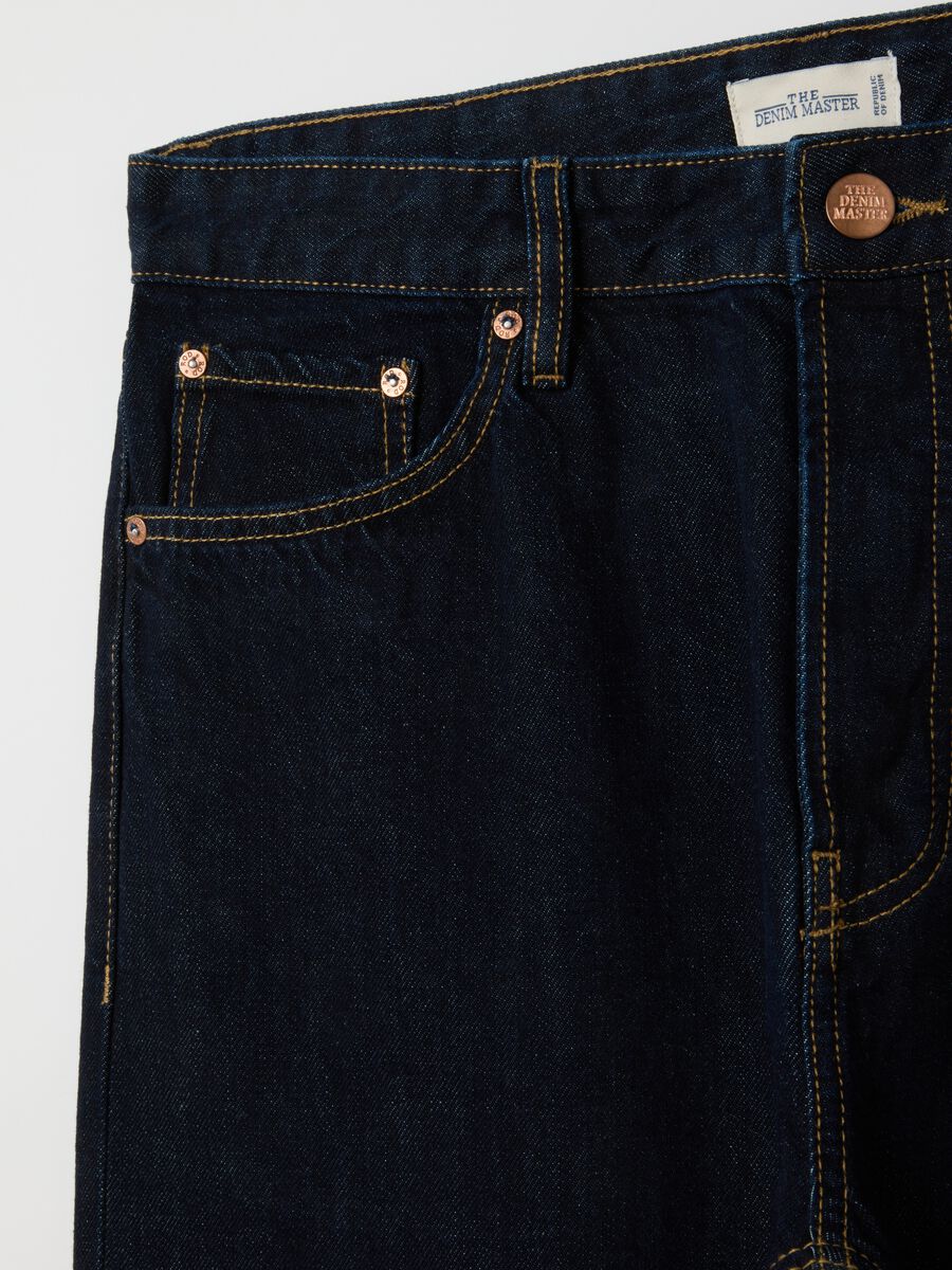 Blue straight fit jeans in pure cotton_5