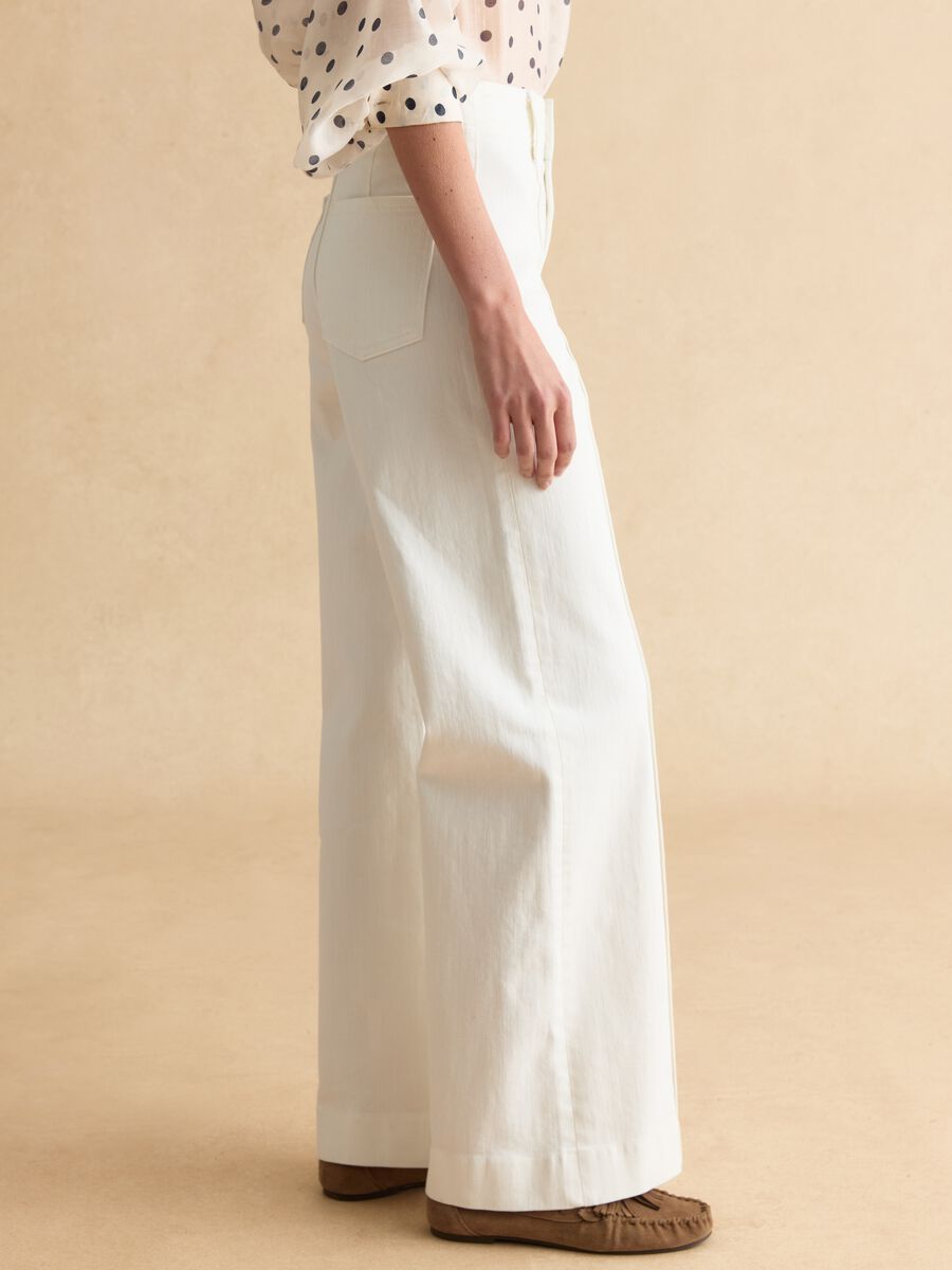 Pantaloni in cotone elasticizzato bianchi wide leg_3