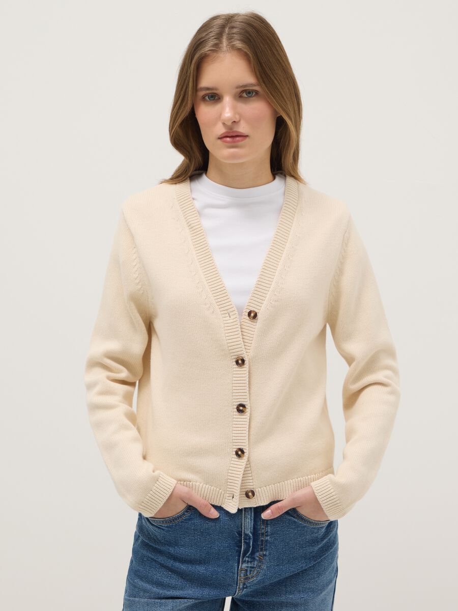Beige V-neck cardigan in pure cotton with regular fit_0