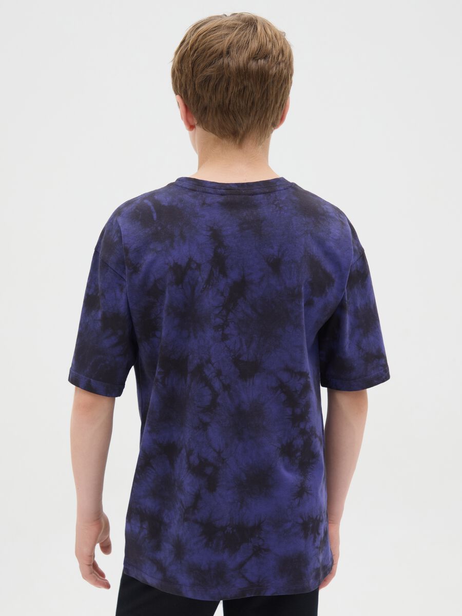 Black and purple T-shirt with Pokémon print_2