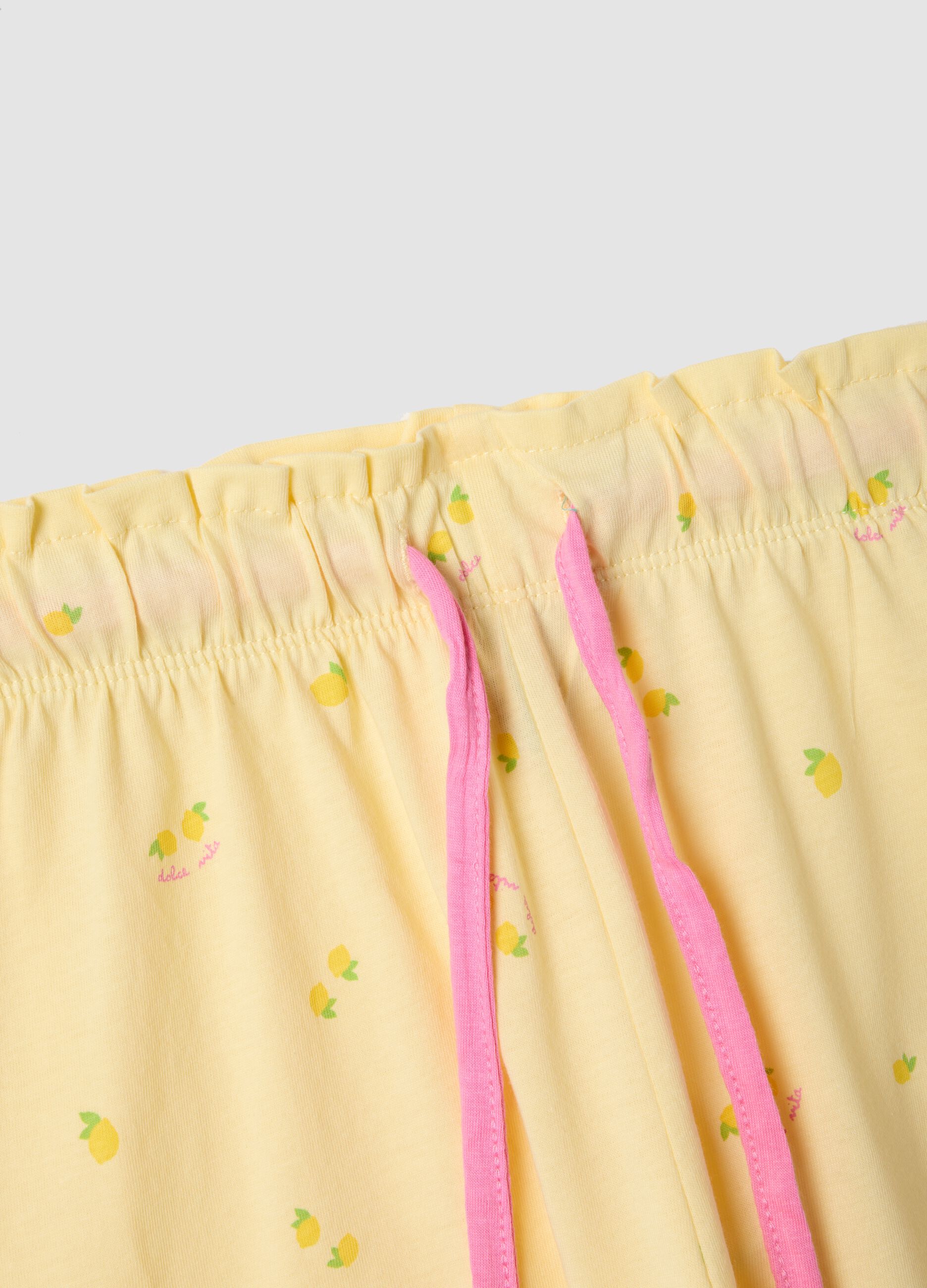 Shorts pigiama giallo in puro cotone con stampe limoni e coulisse rosa