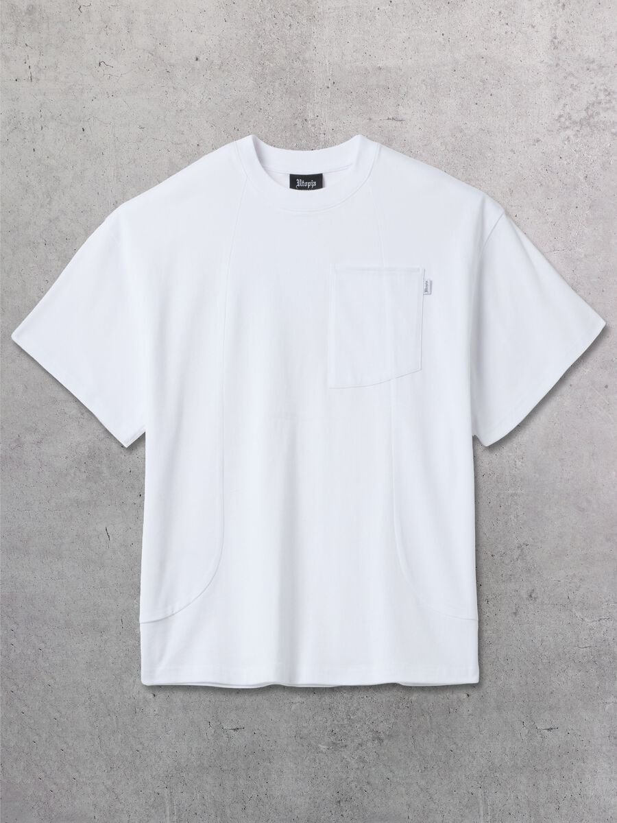 Graphic T-shirt Pocket White_4