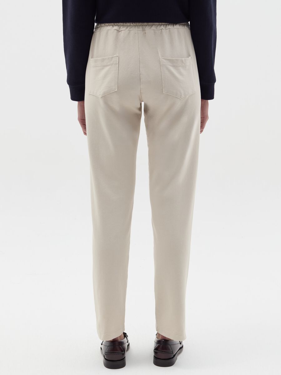 Jogger trousers with zip pockets_3