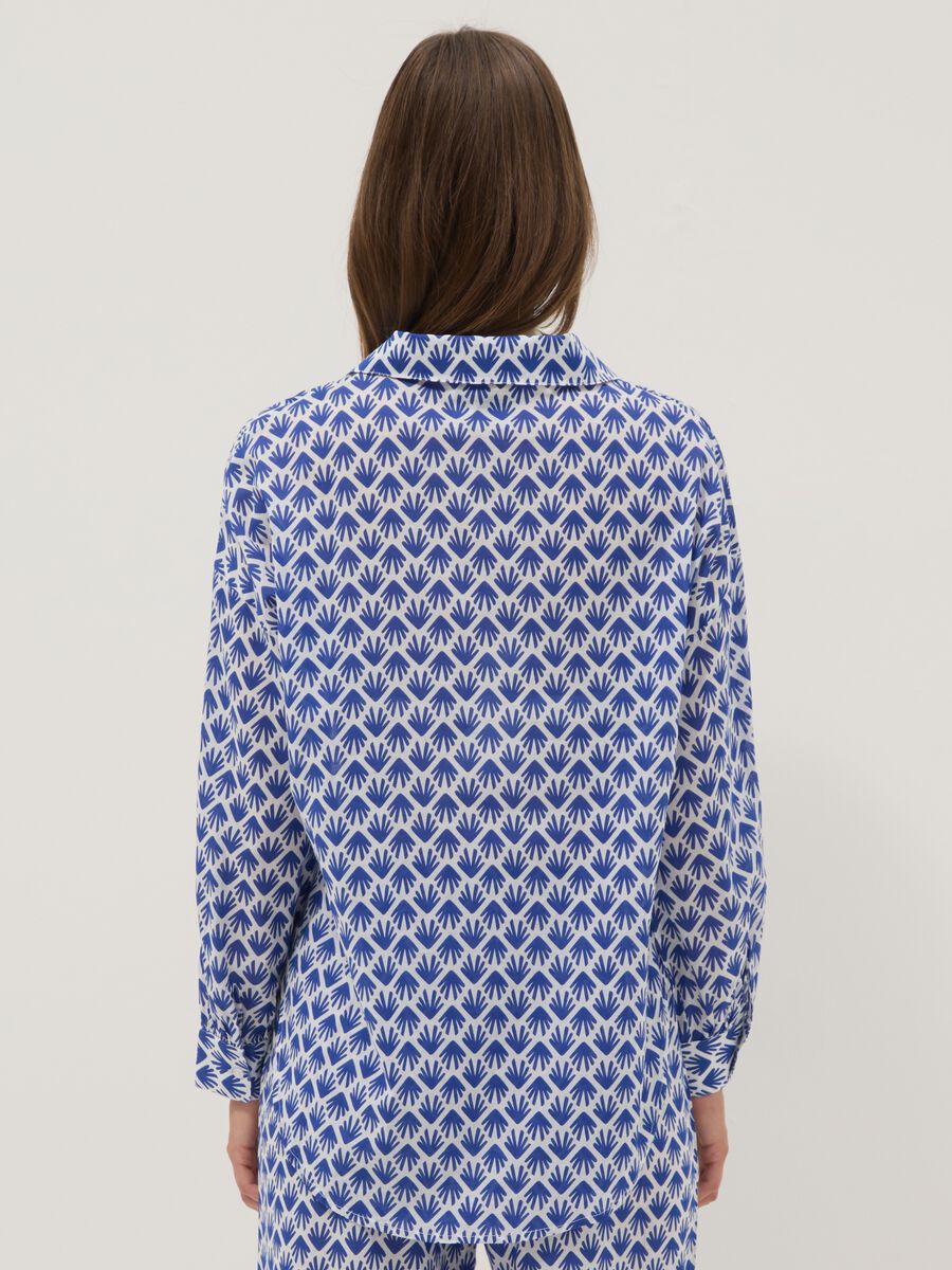 Camicia in puro cotone multicolor con fantasia e collo a V_2