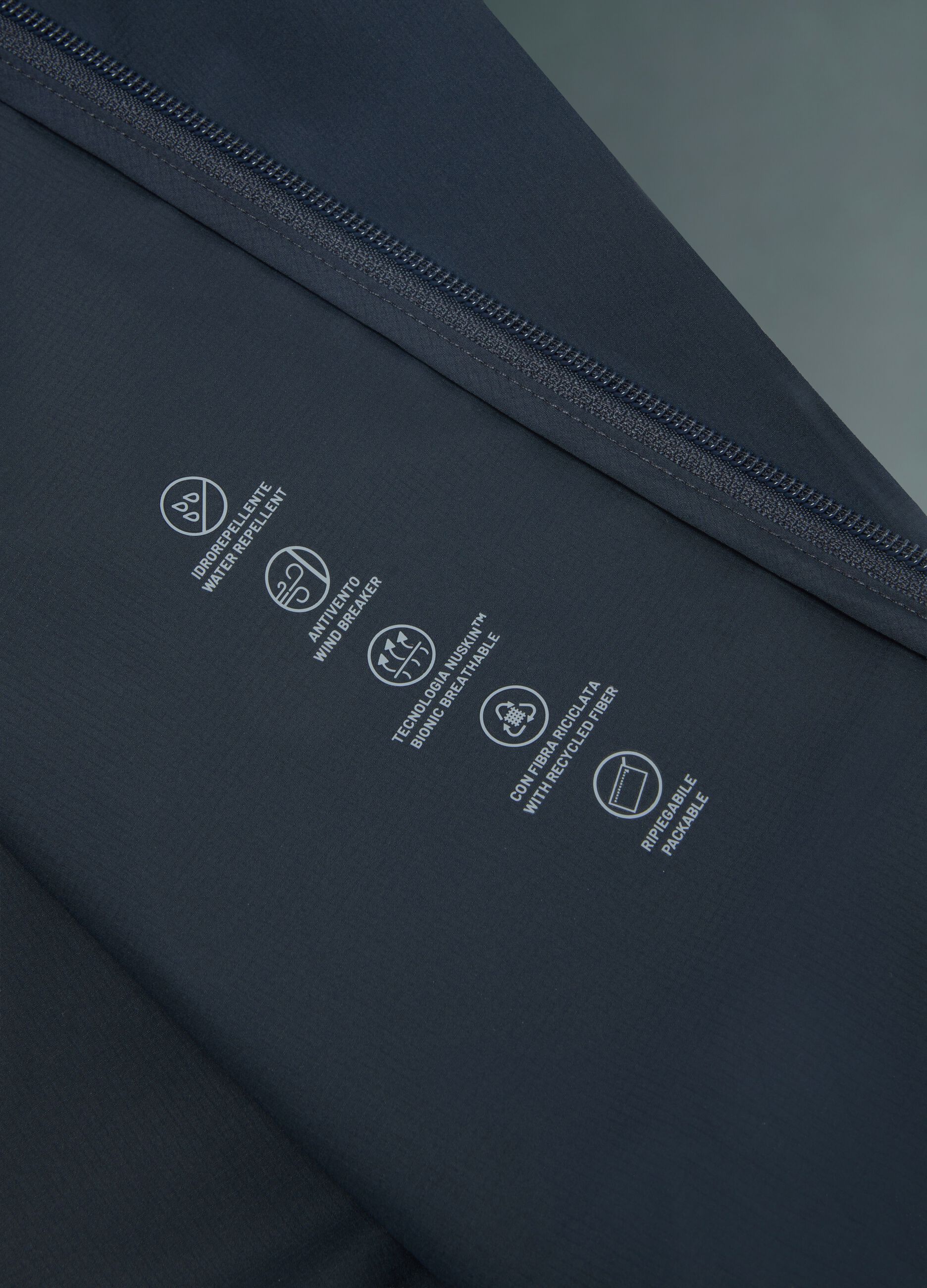 ALTAVIA Windbreaker WITH DEBORAH COMPAGNONI