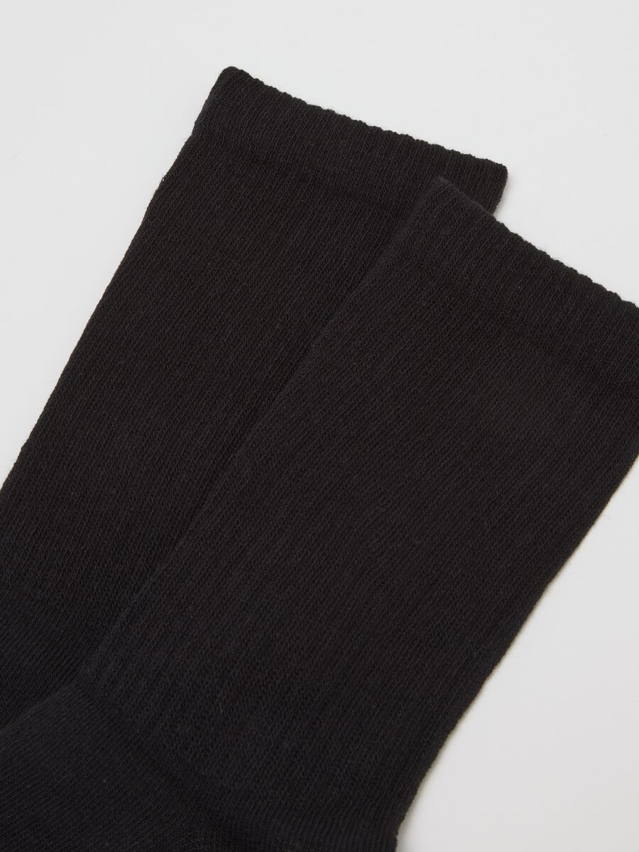 Multipack of black sports socks in cotton blend with snug fit_1