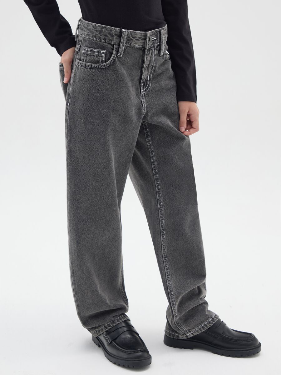 Girls' grey cotton denim trousers with regular fit_2