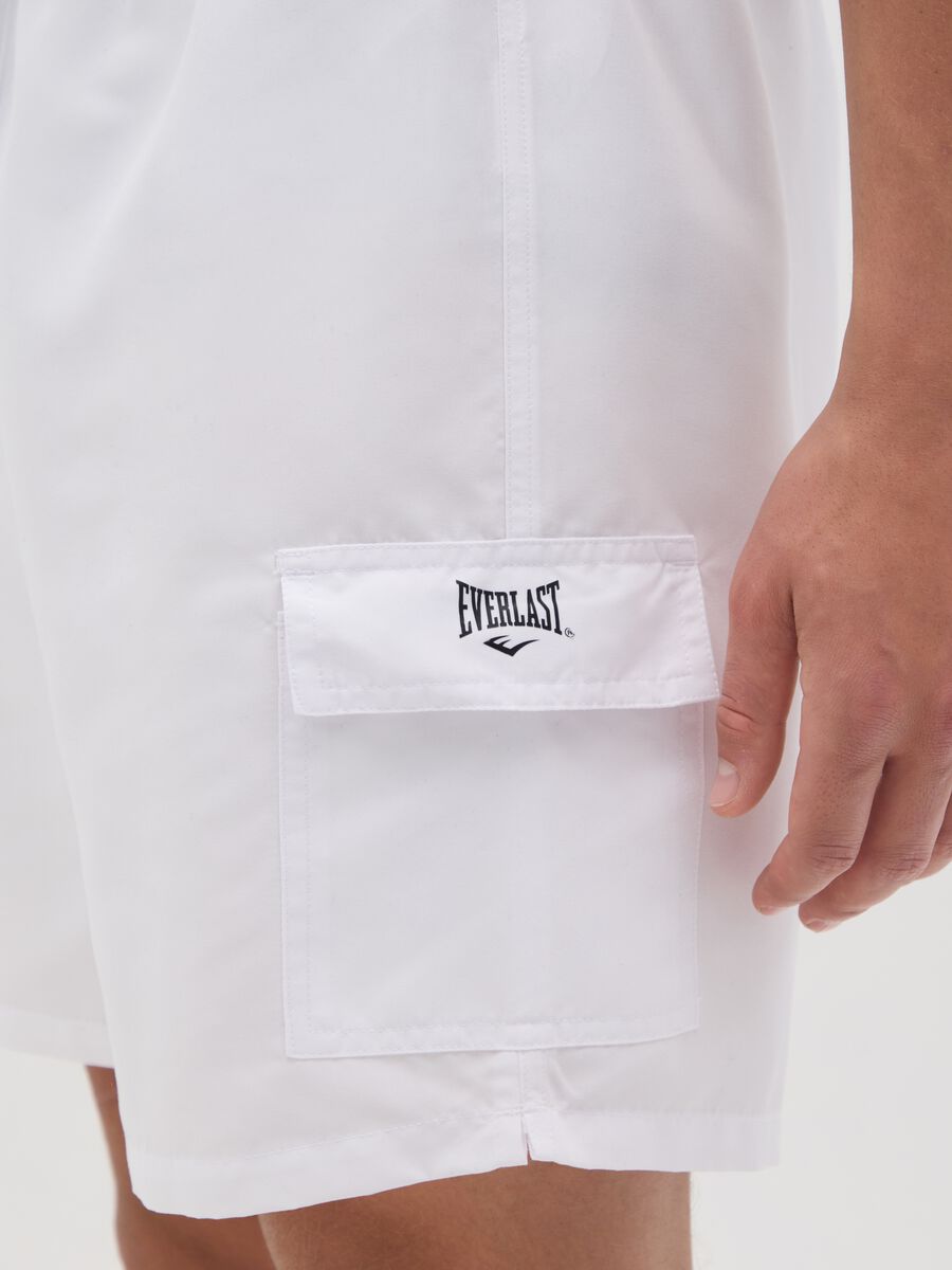 White swimming trunks with logo print_3