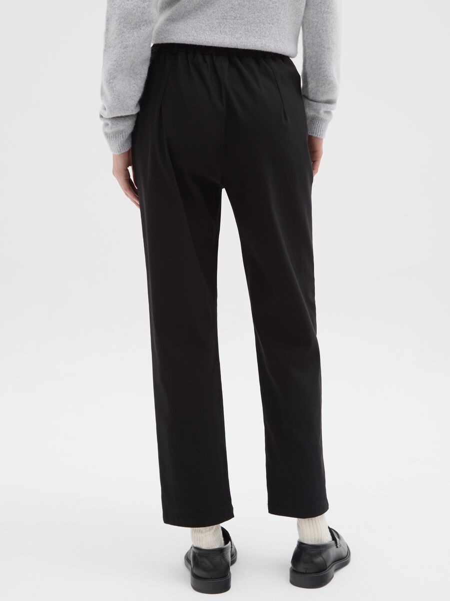 Pantaloni neri regular fit_2