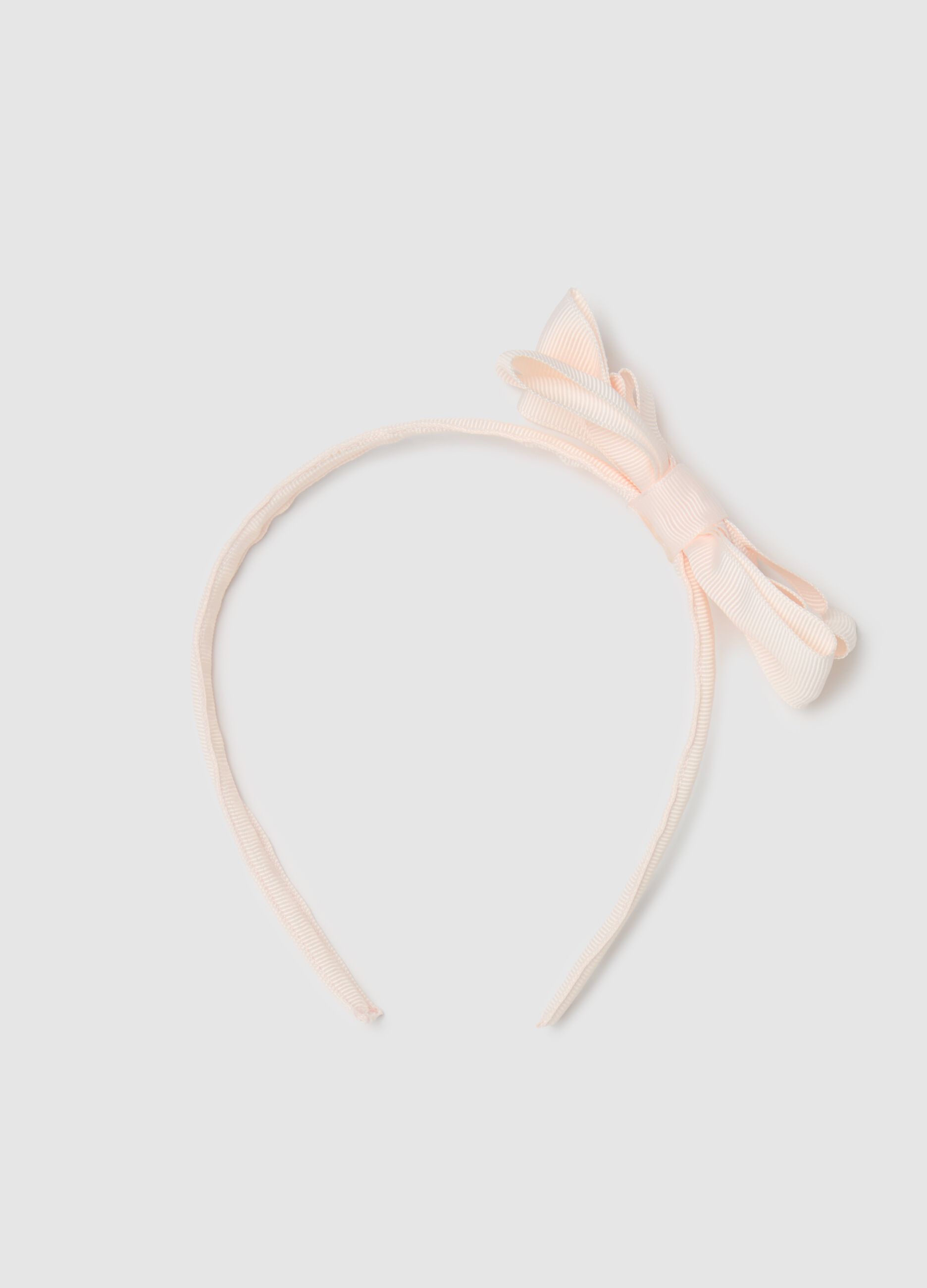 Hairband with bow