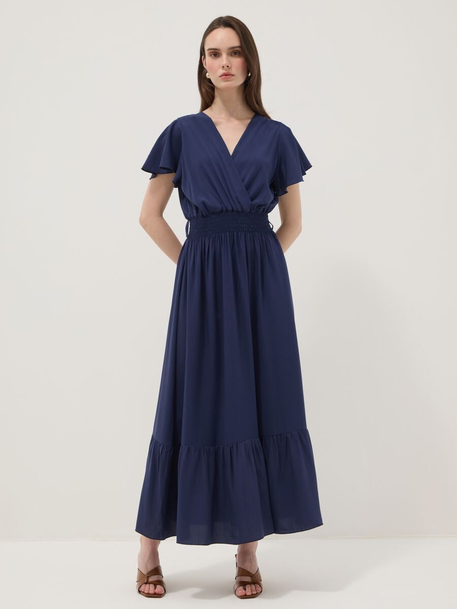 Abito blu lungo in pura viscosa con scollo incrociato regular fit_2
