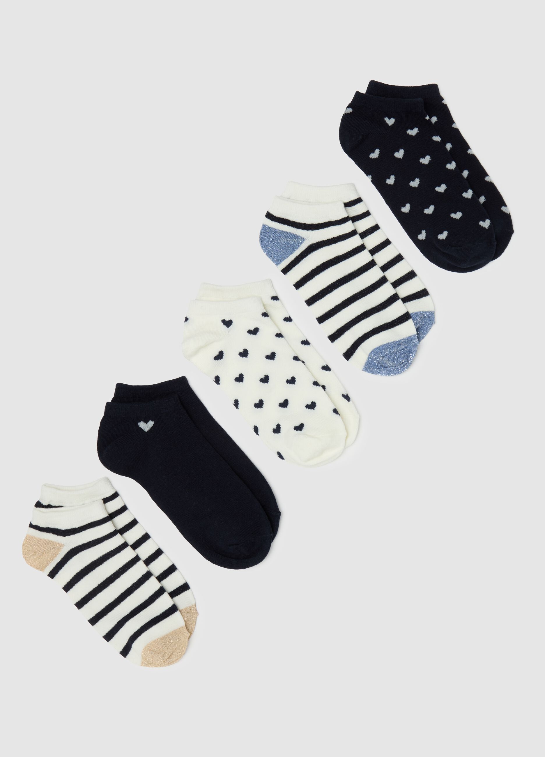 Five-pair pack stretch shoe liners with hearts and stripes