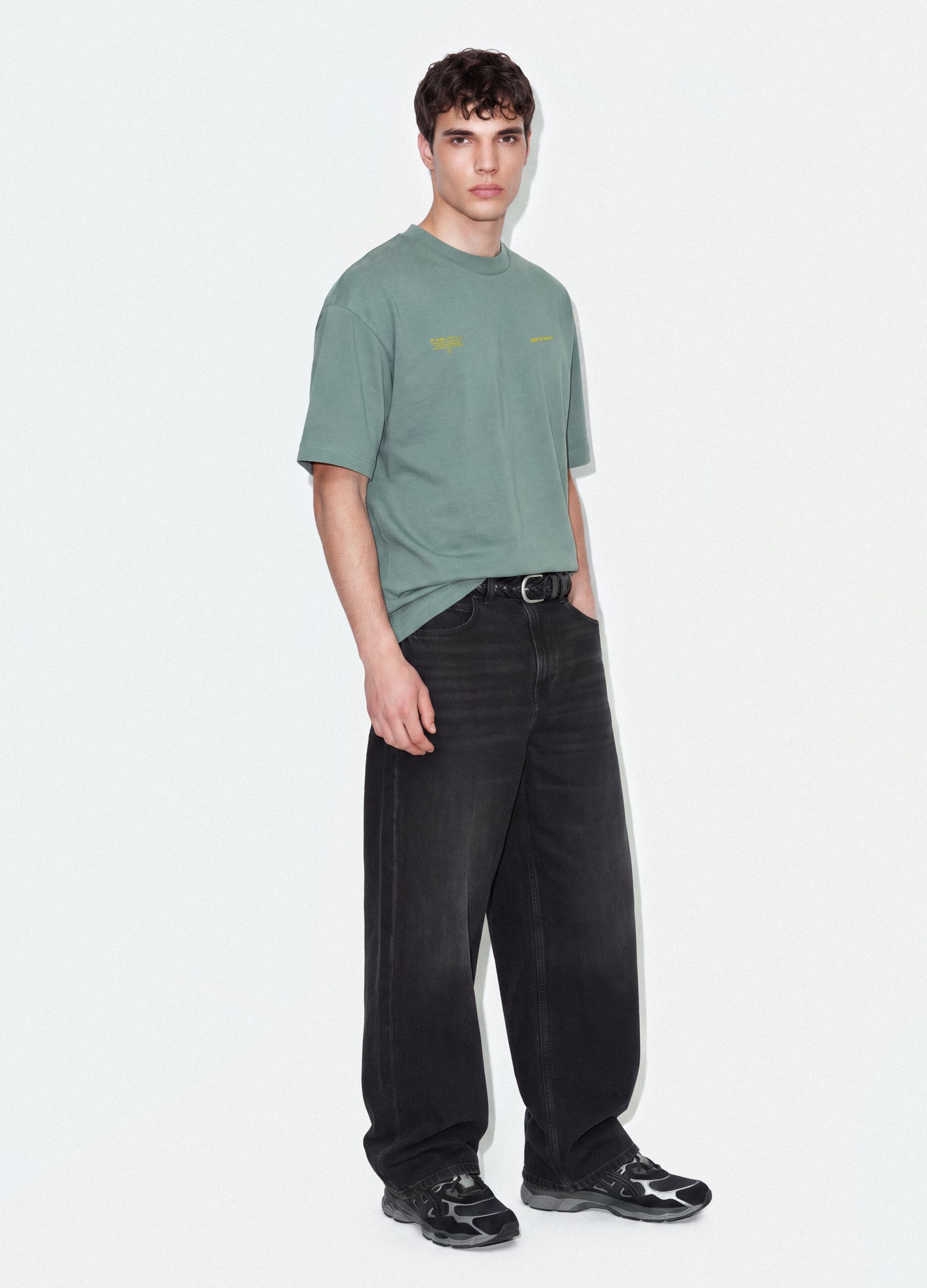 Brown cropped pure cotton T-shirt with boxy fit print