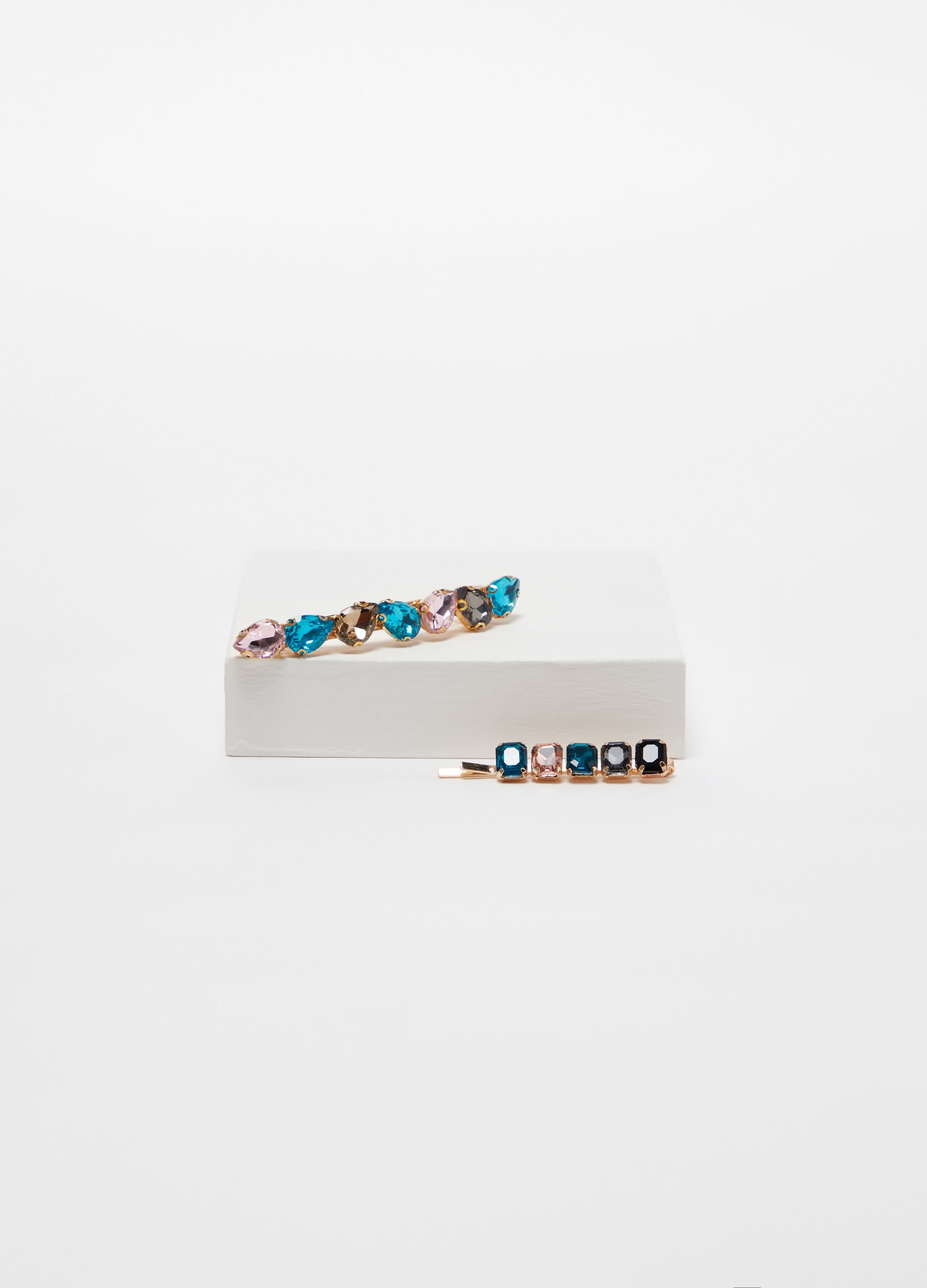 Two-pack clips with gems