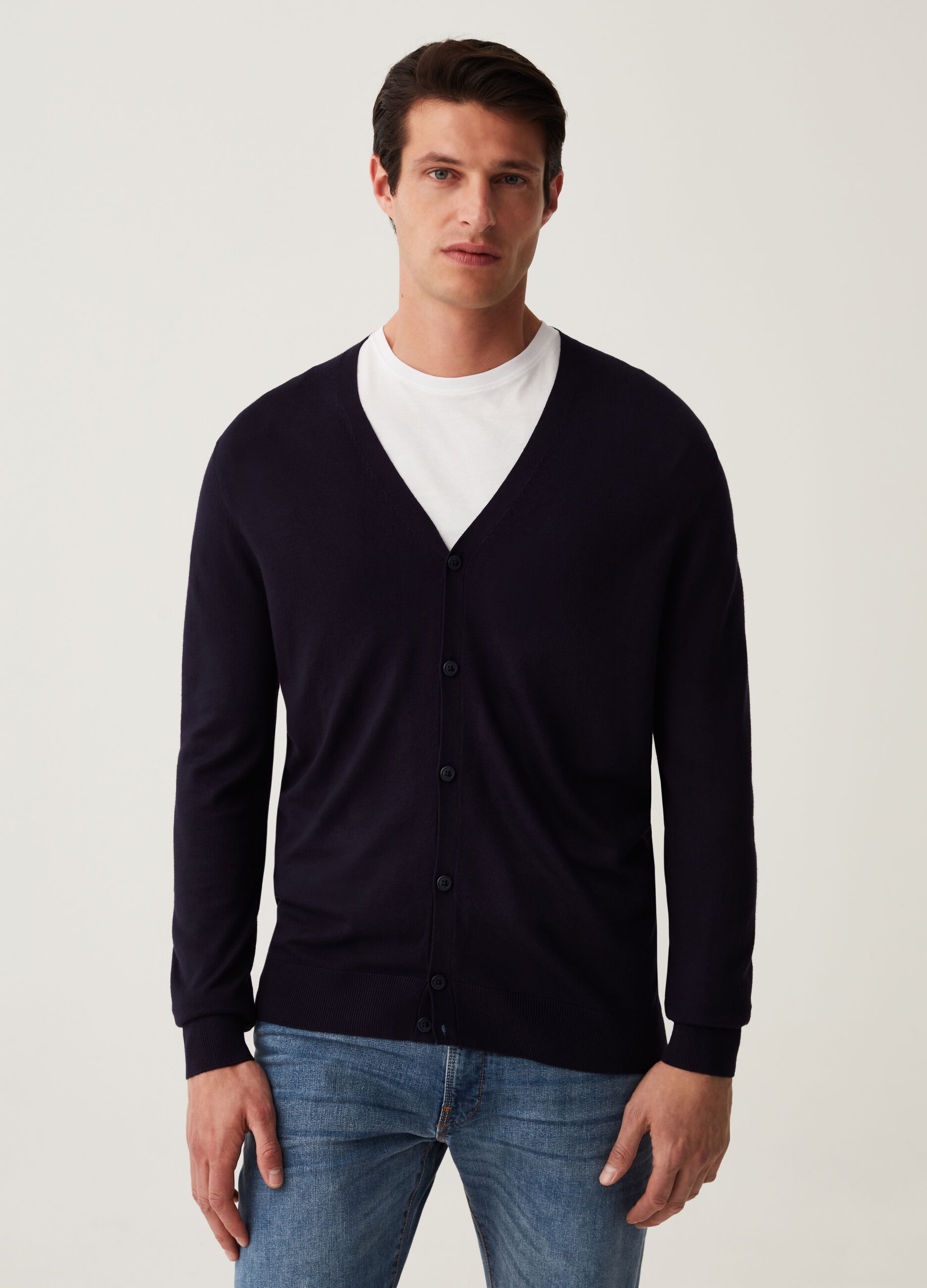 Cardigan con scollo a V_0