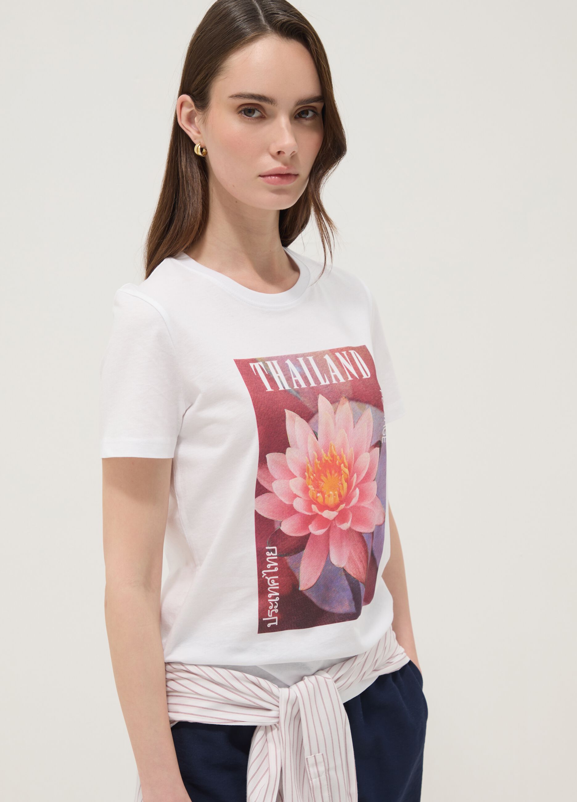 White pure cotton T-shirt with floral print
