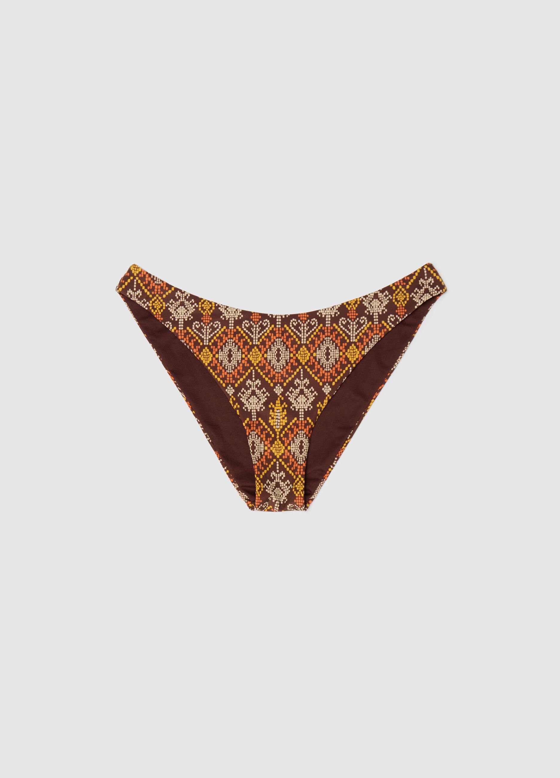 Slip da donna in tessuto elasticizzato con perline 