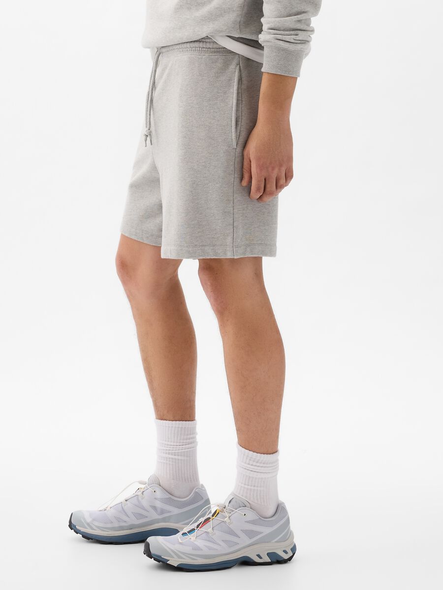Bermuda jogger in felpa con coulisse_3