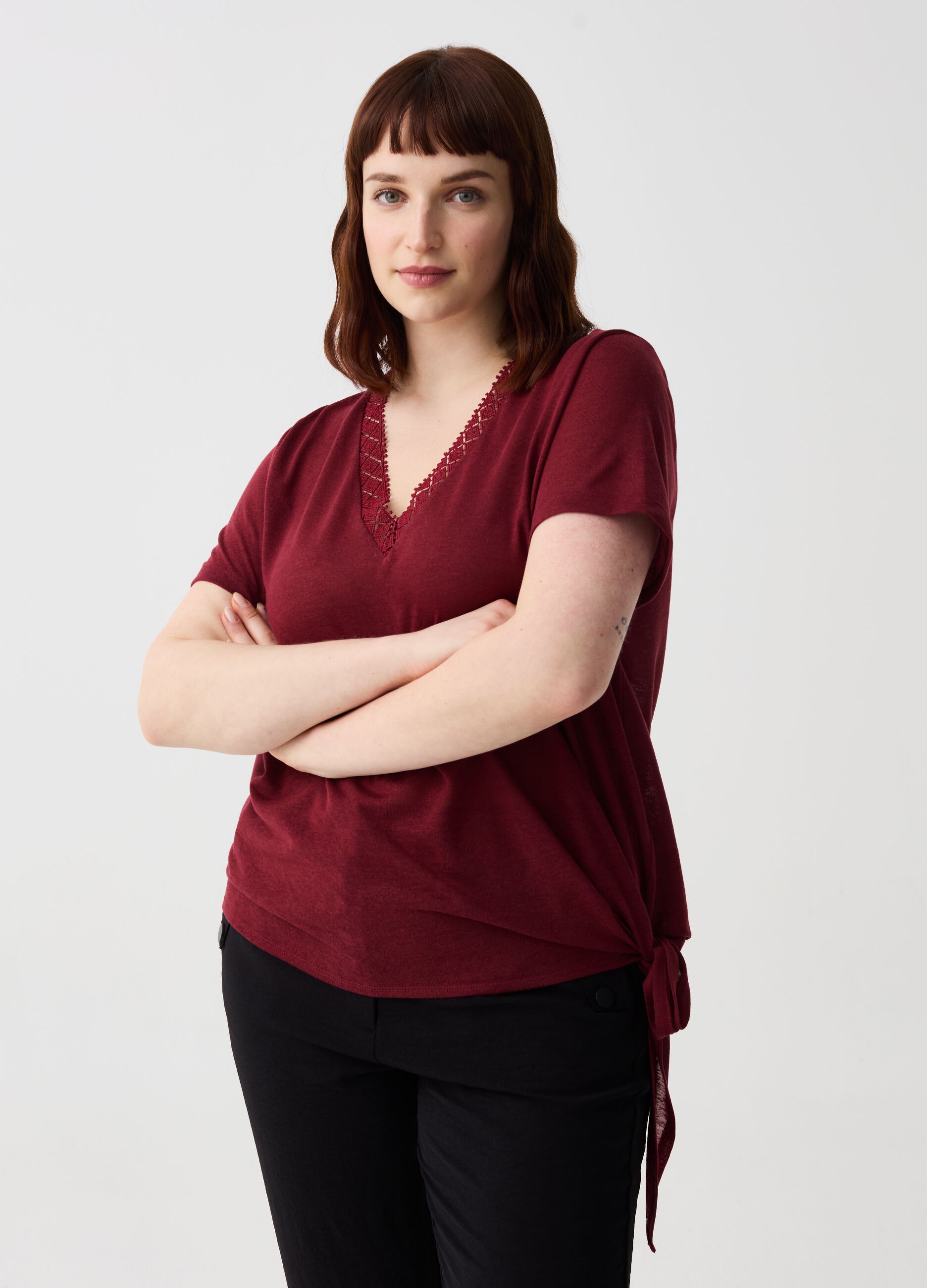 Ovs T-shirt scollo a V con profilo etnico Curvy