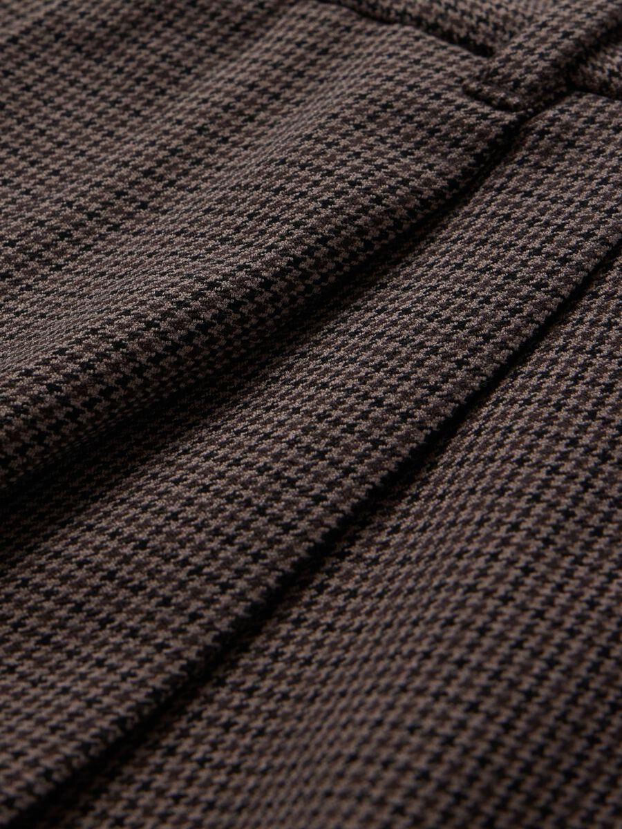 High-rise houndstooth trousers_7