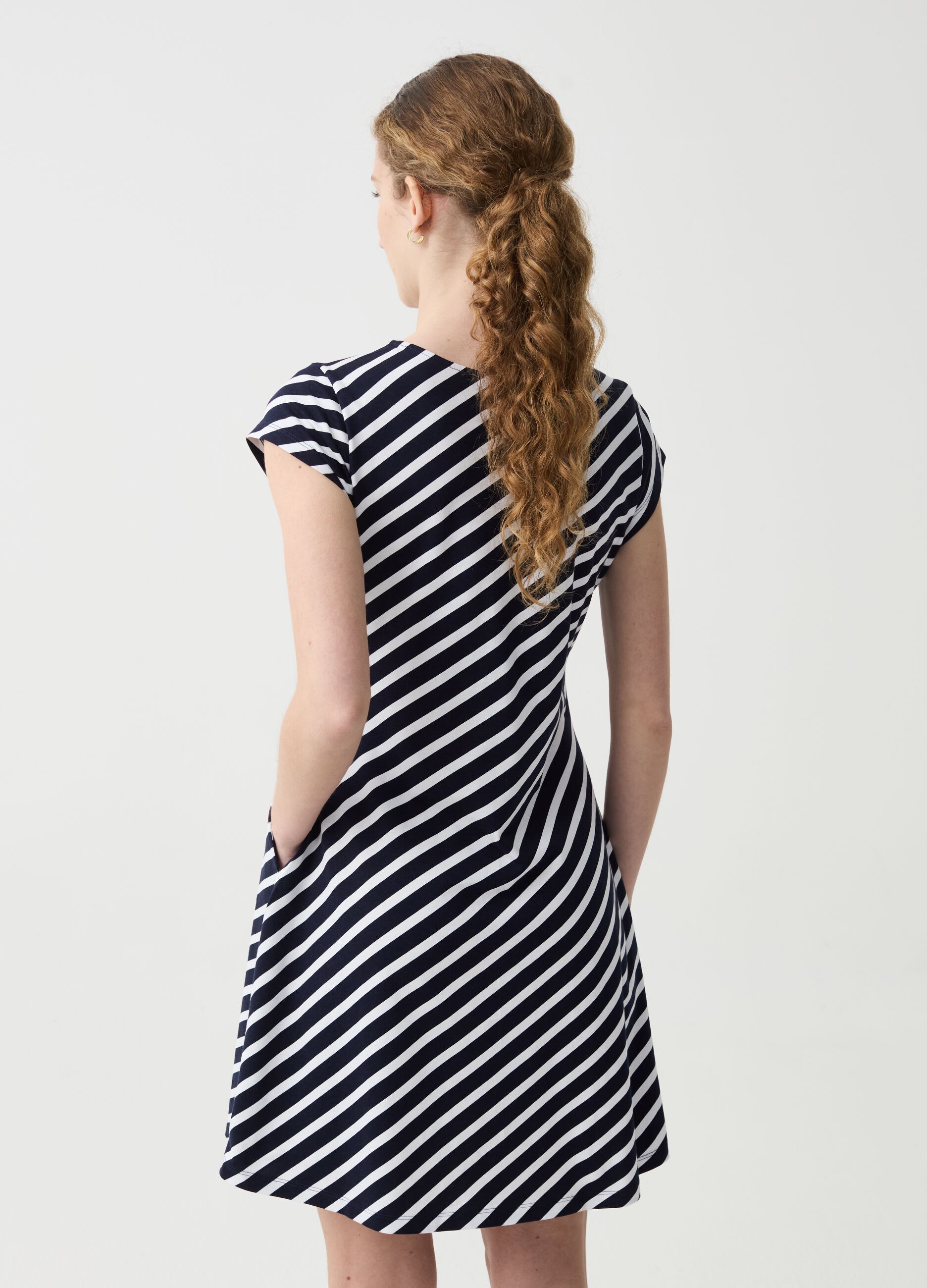 Essential dress with diagonal stripes