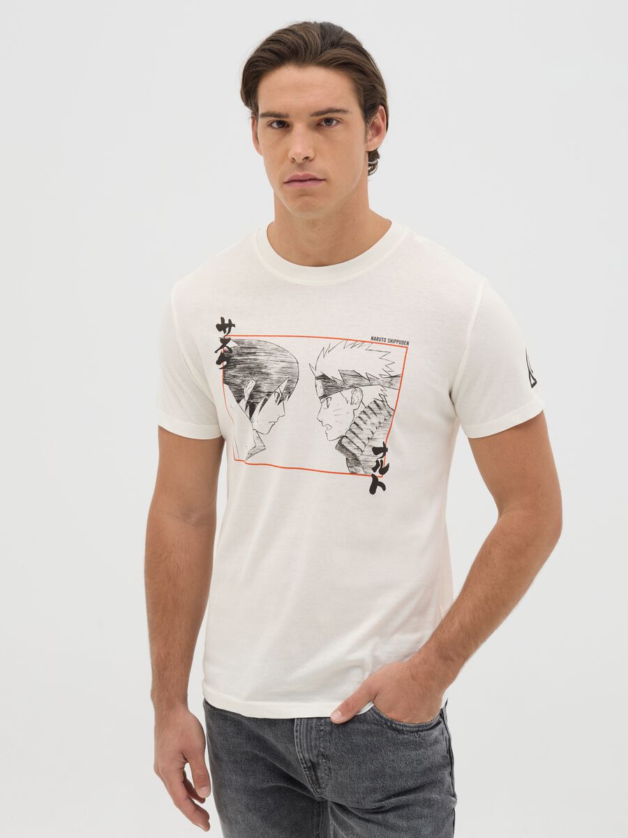 White T-shirt with Naruto print_0