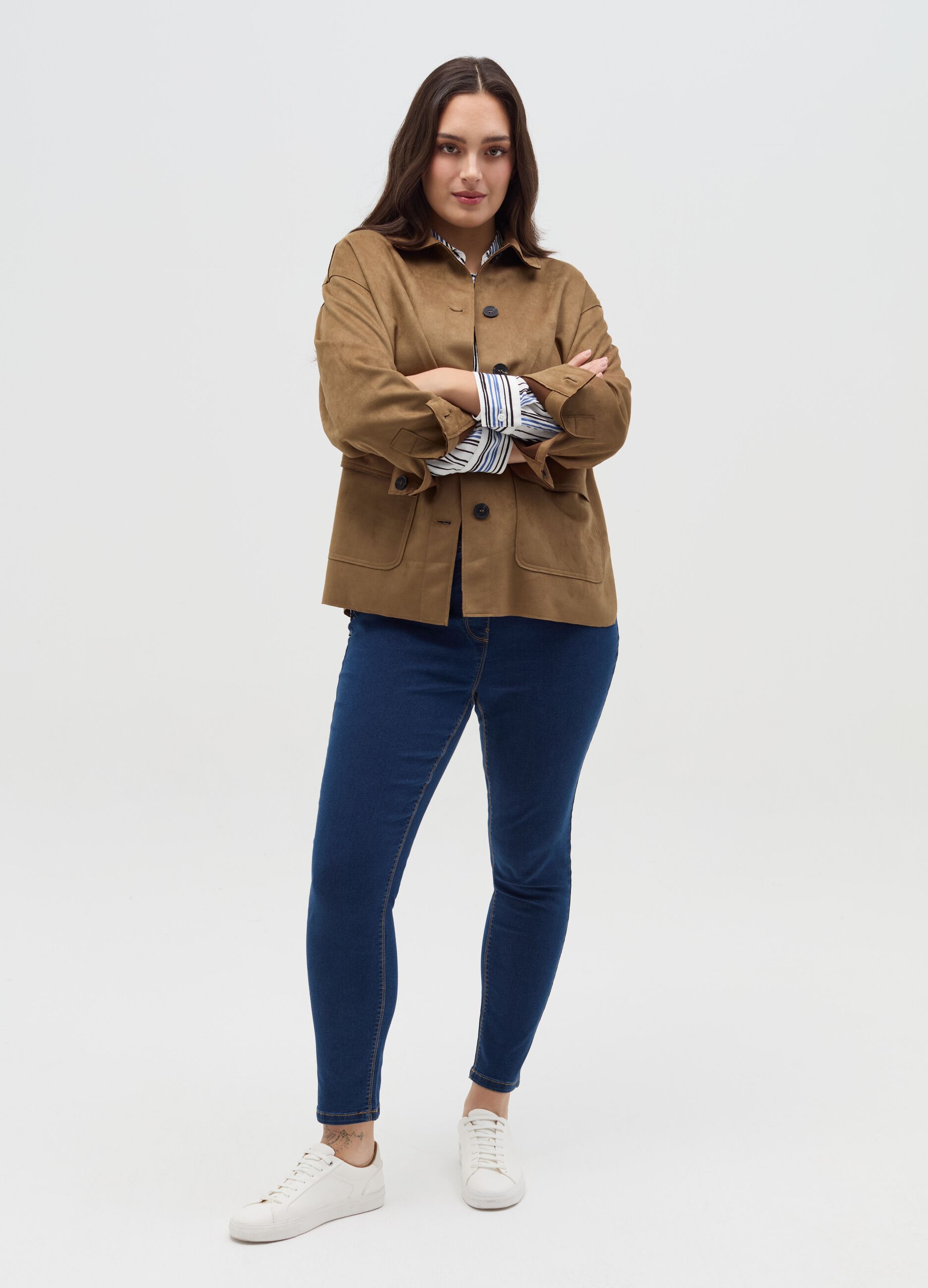 Curvy suede shacket