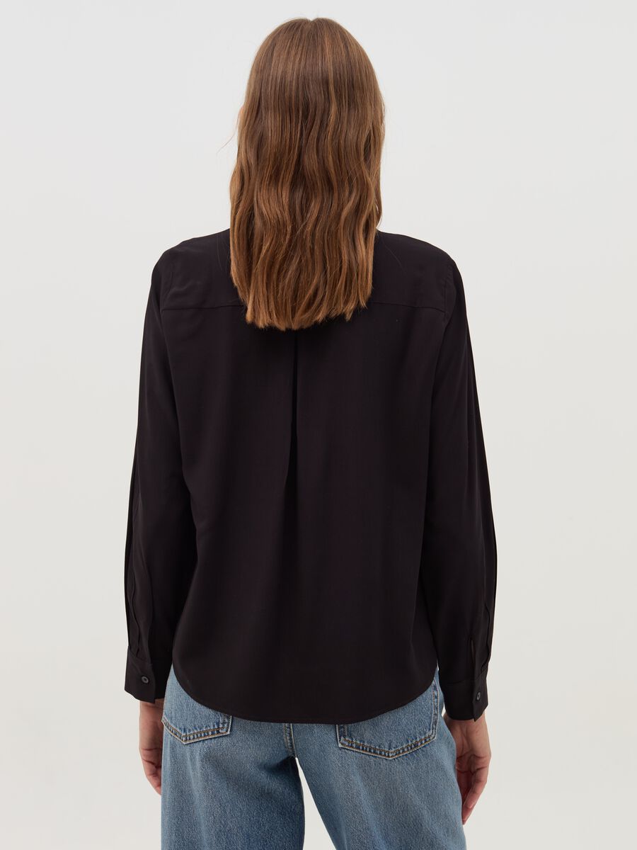 Camicia in viscosa tinta unita_2