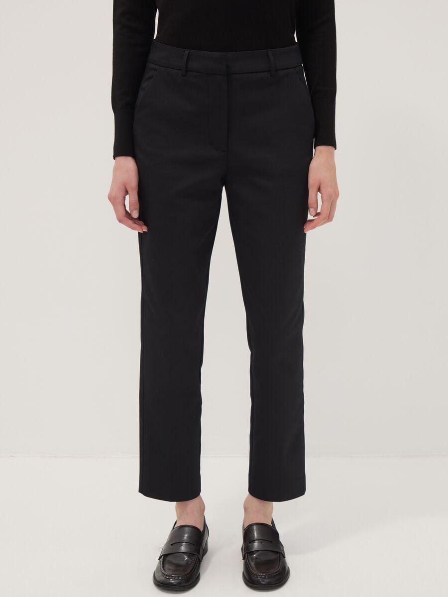 Black slim-fit stretch cotton trousers_1