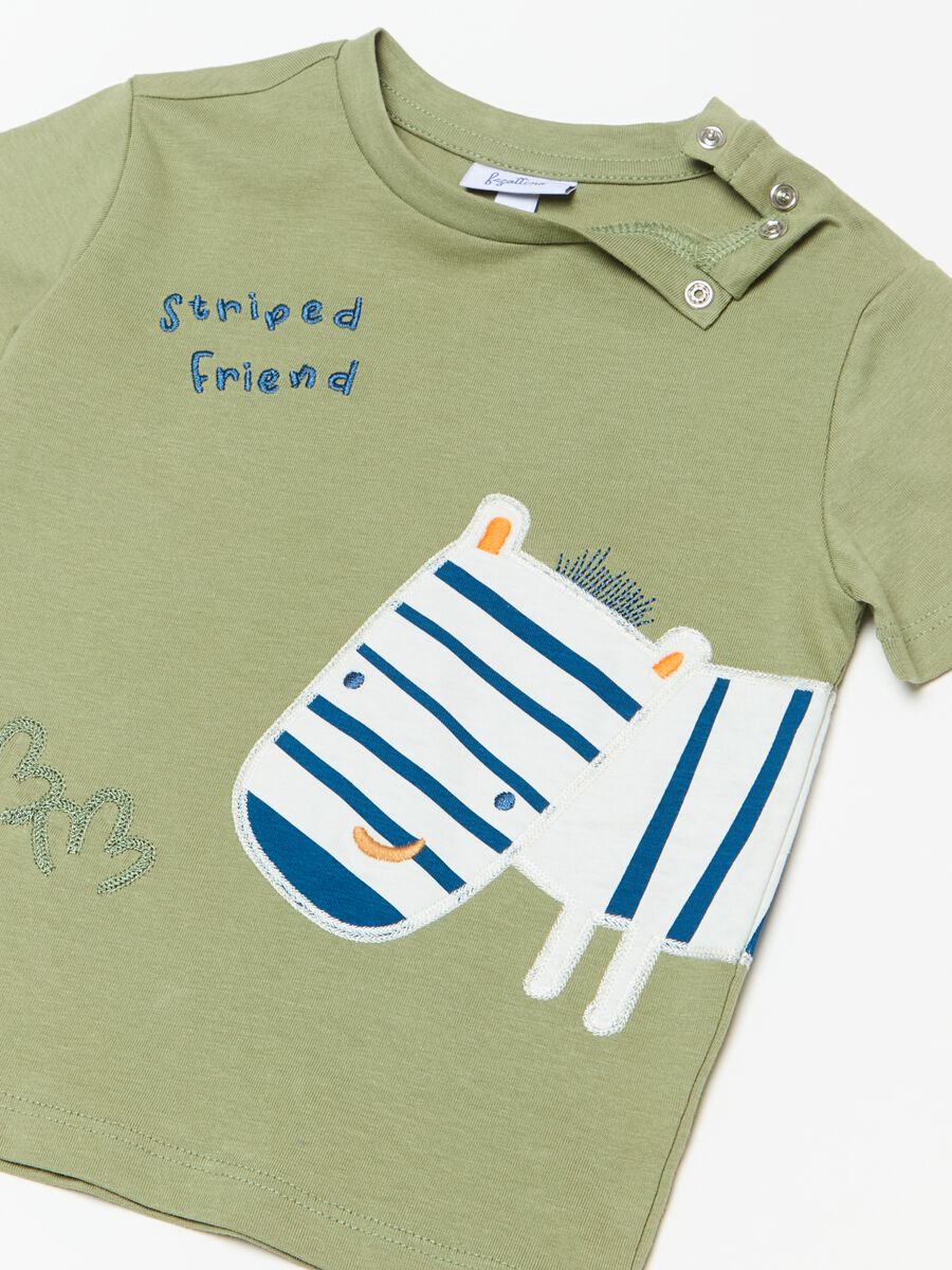 T-shirt in cotone con ricamo e patch zebra_2