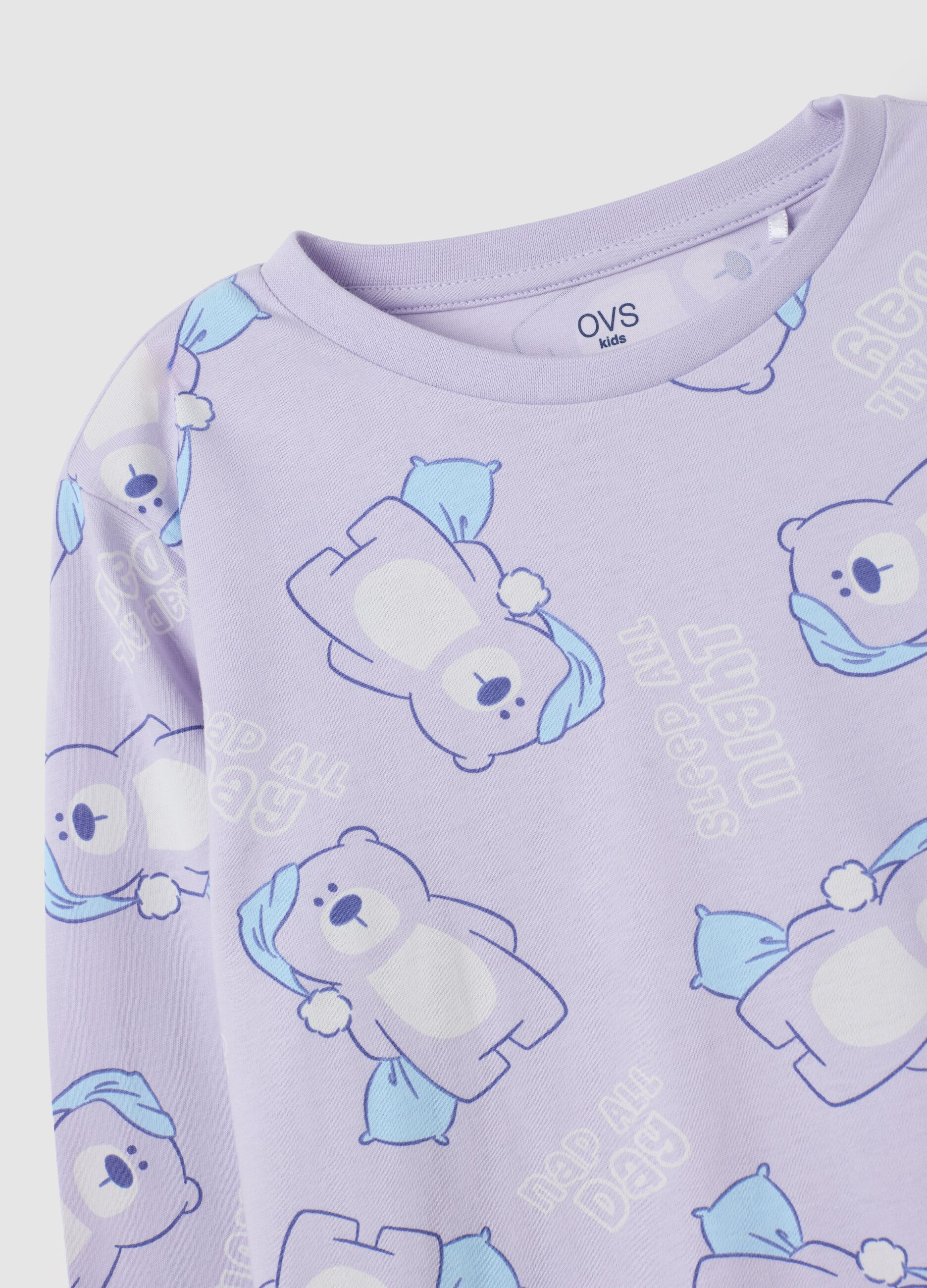 Girls' purple cotton pyjamas with a regular fit