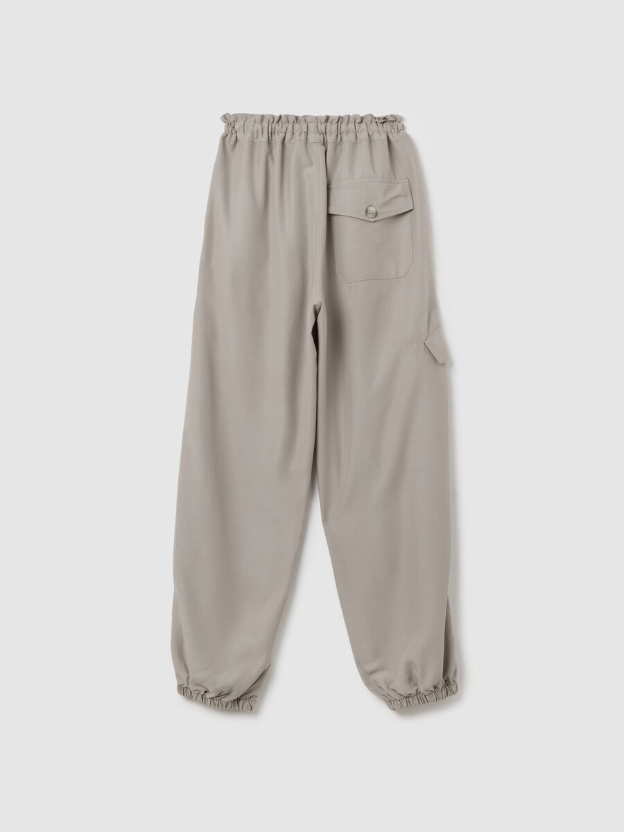Girls' beige viscose blend regular fit jogger trousers with cargo pockets_4