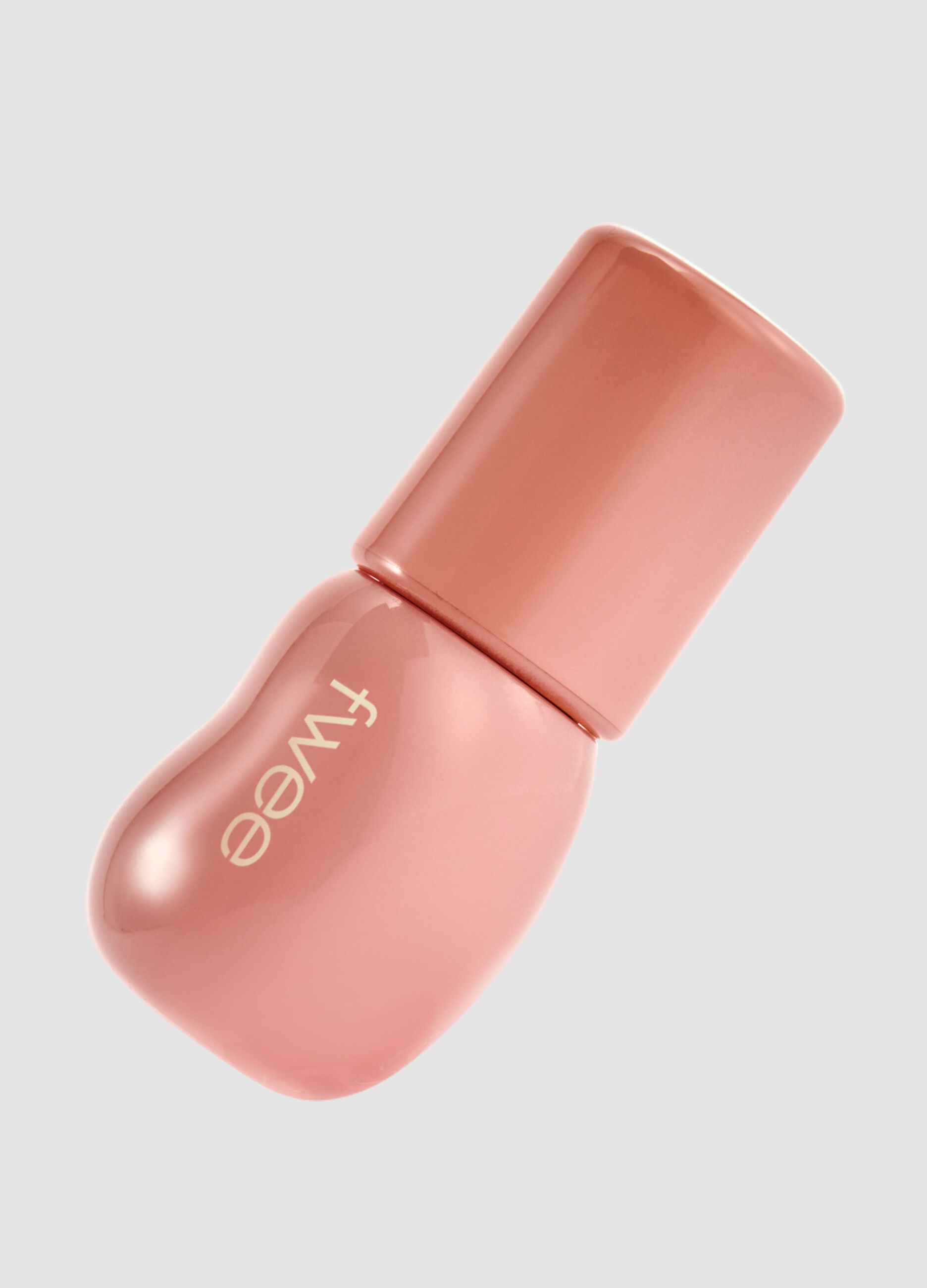 FWEE 3D Voluming Gloss B01 Vanilla 70% 5.3 g &ndash; Korean make-up