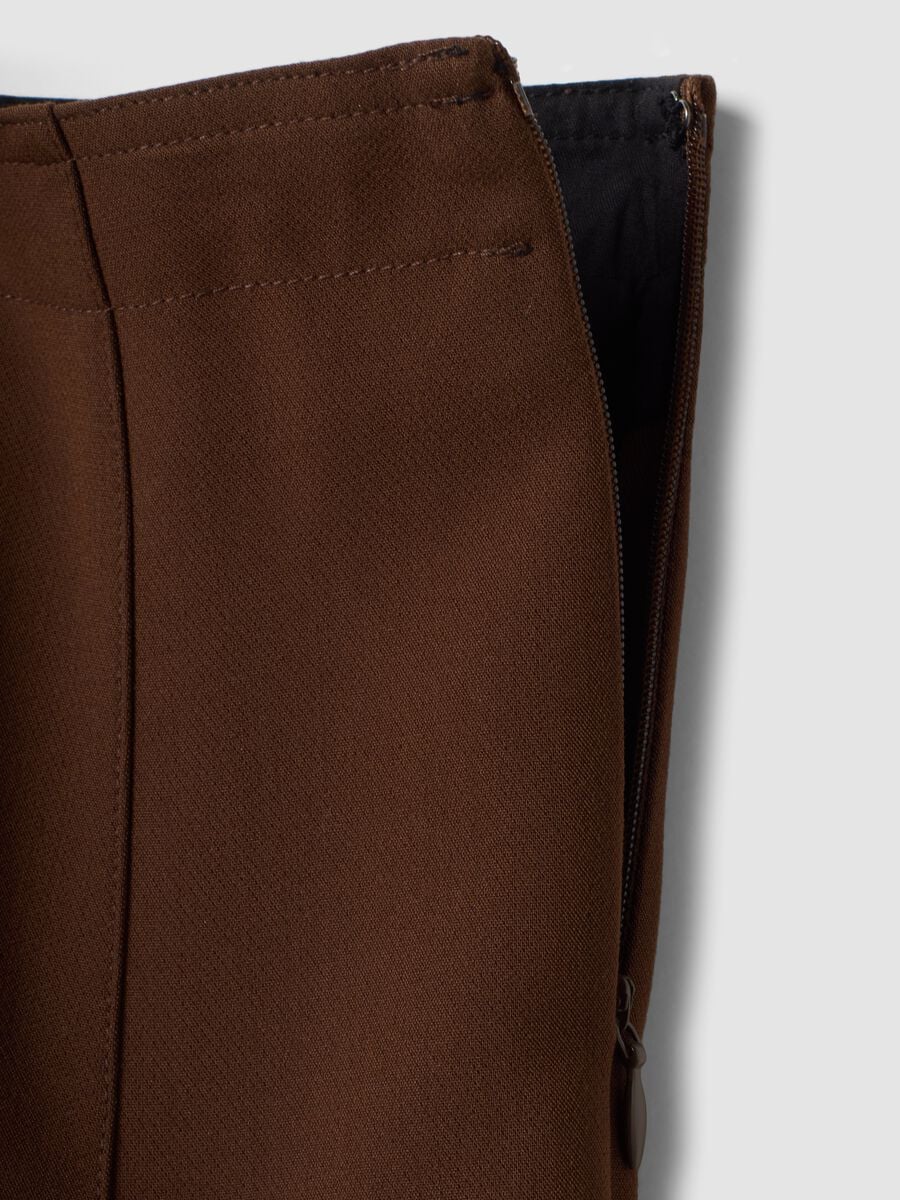 Gonna marrone in viscosa elasticizzata a vita regular_1