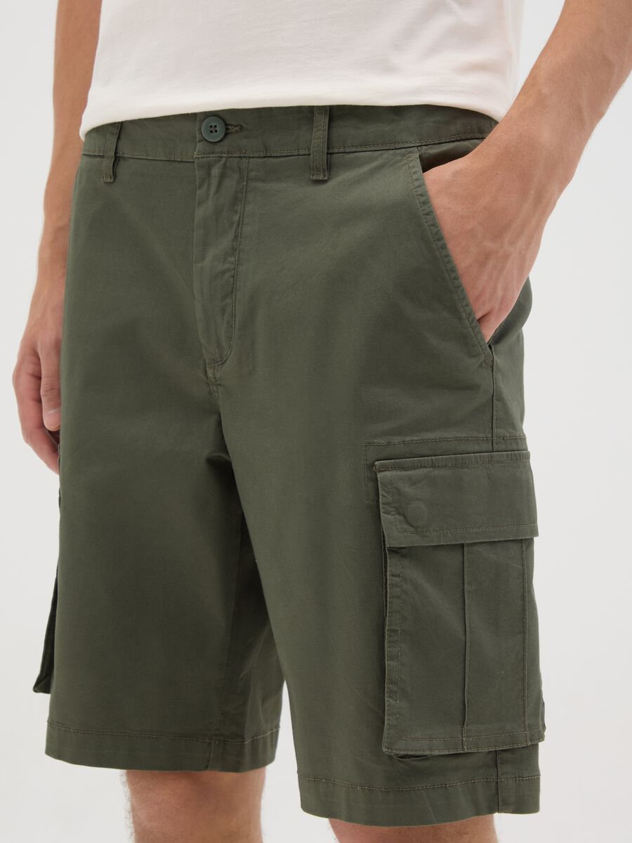 Men's Green Stretch Cotton Regular Fit Shorts_2