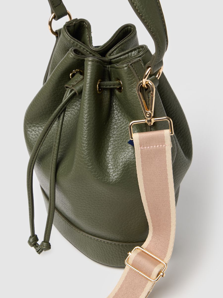 Tracolla da donna in beige con dettagli dorati_2