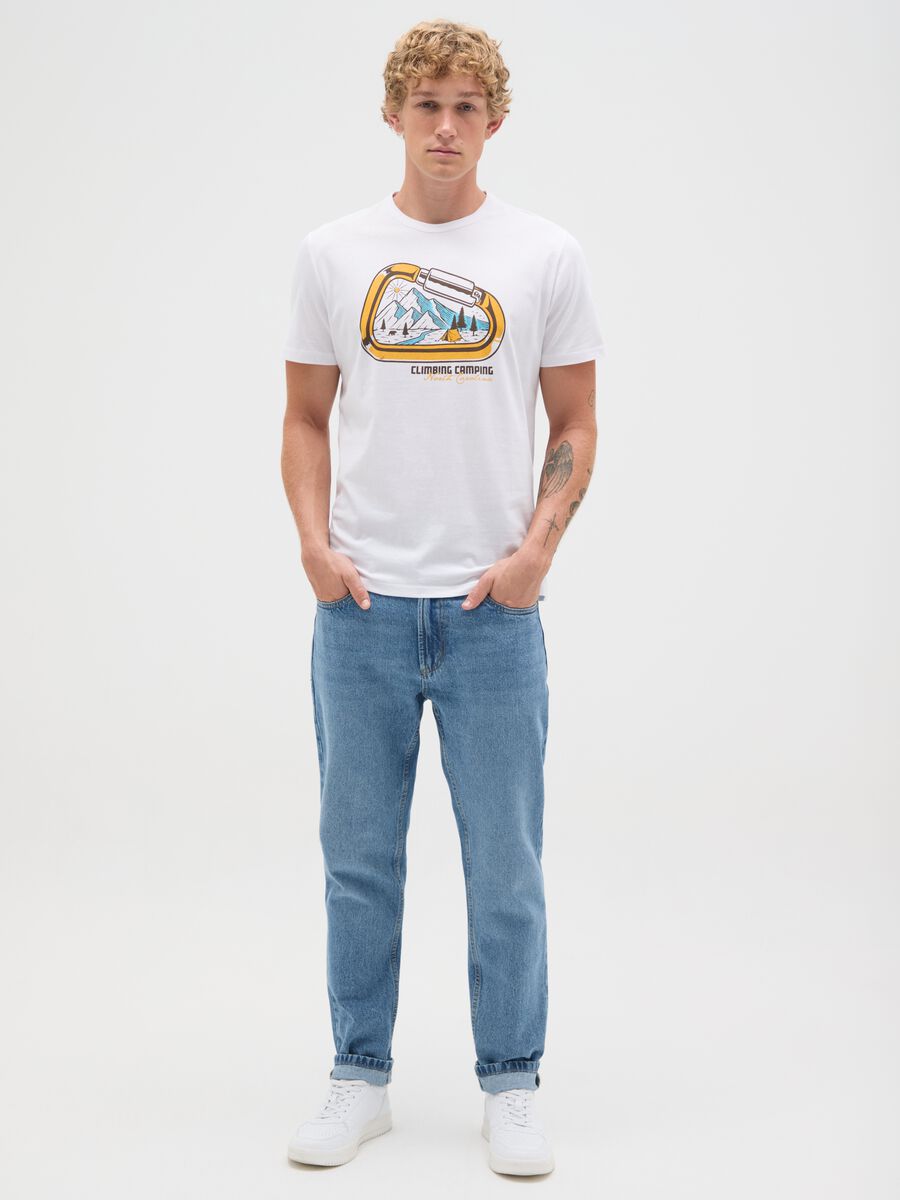 Men's white regular fit pure cotton T-shirt with print_1