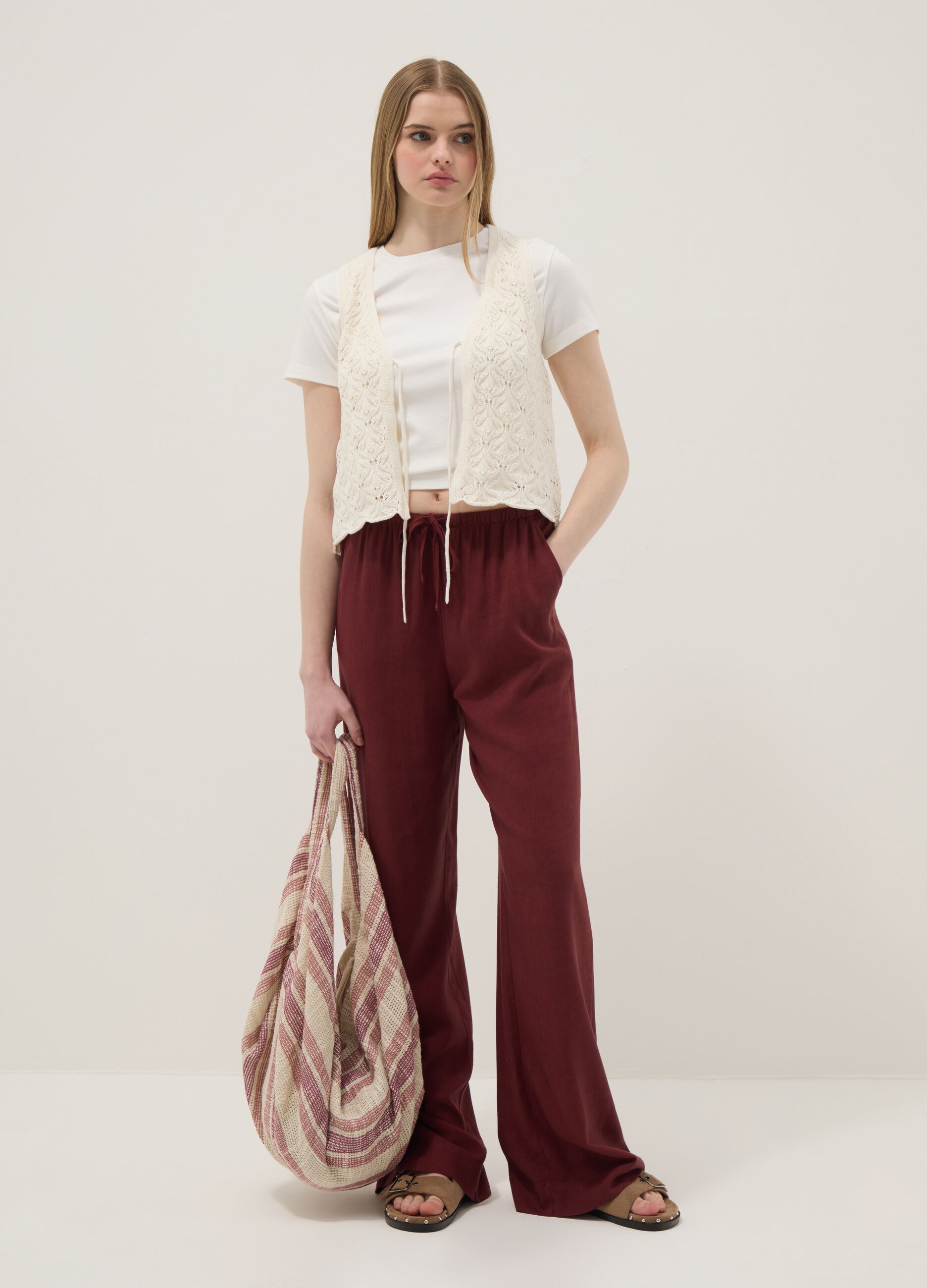 Red viscose-linen blend relaxed fit jogger trousers