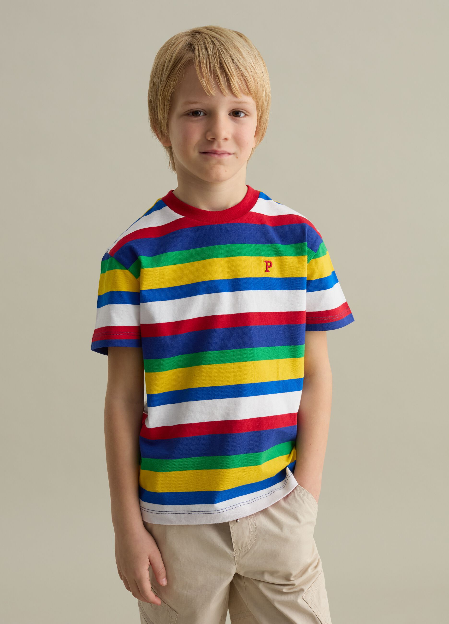 T-shirt in cotone a righe con ricamo logo 