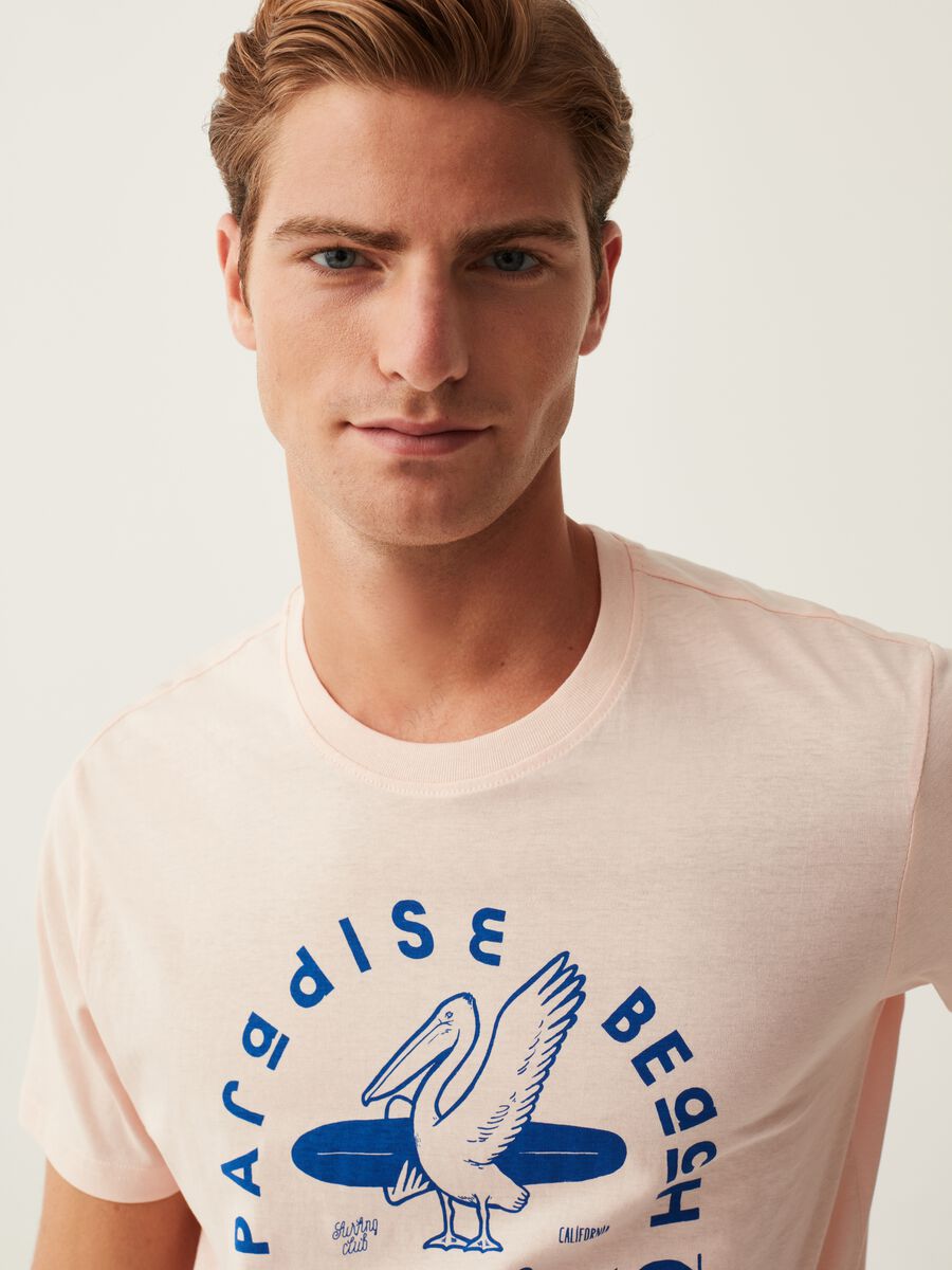 T-shirt con stampa pellicano_1