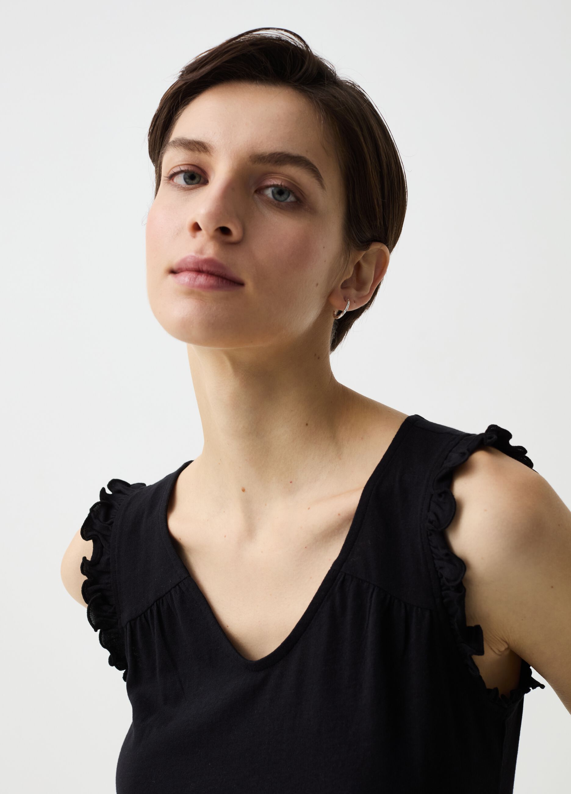 Tank top with frills