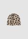 Cappello beige in lana elasticizzato con fantasia animalier_0