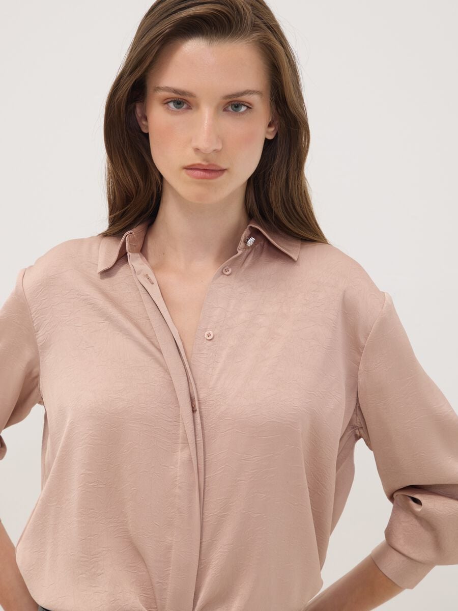Camicia rosa regular fit con colletto classico_0