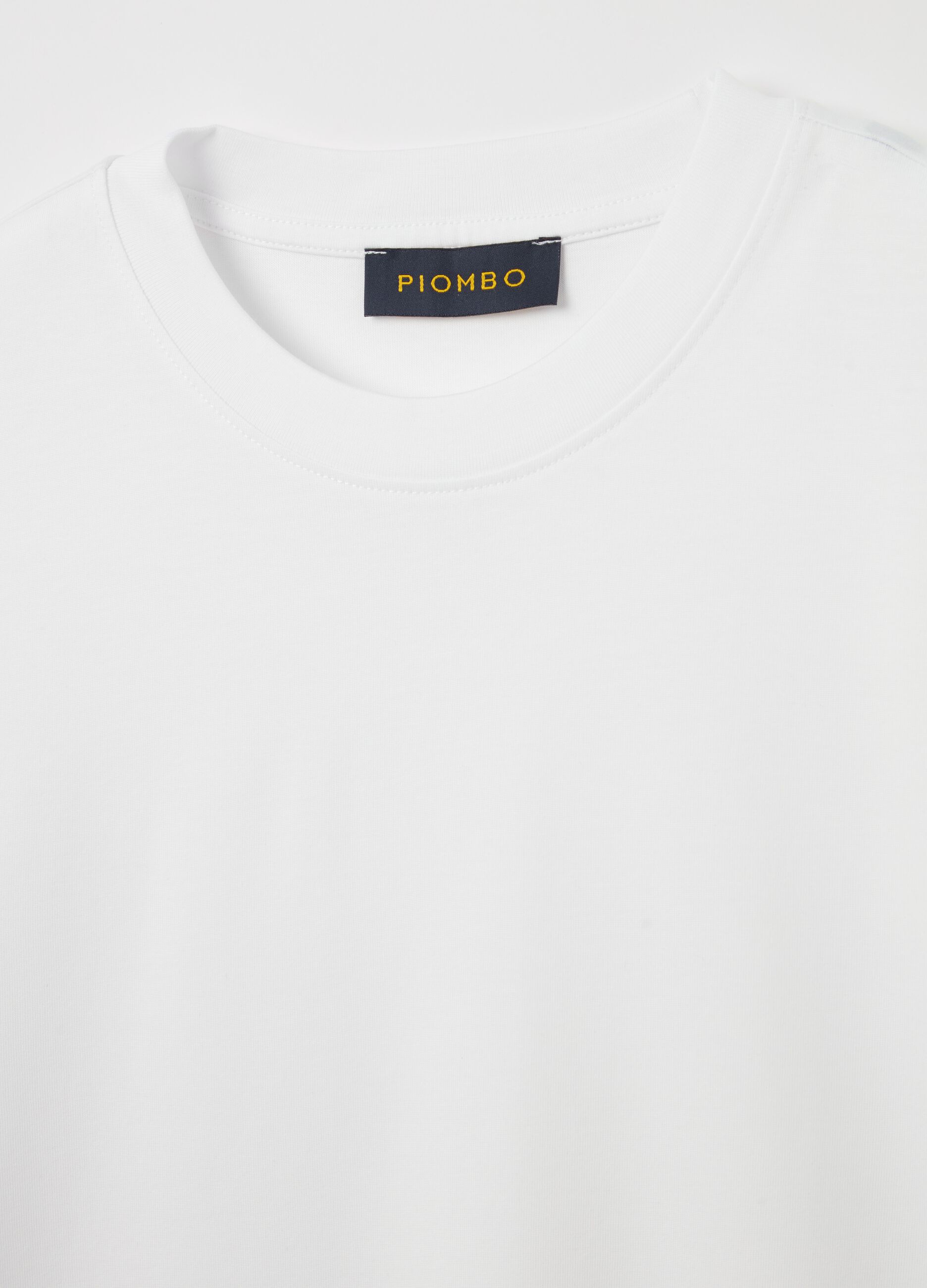T-shirt girocollo in cotone tinta unita