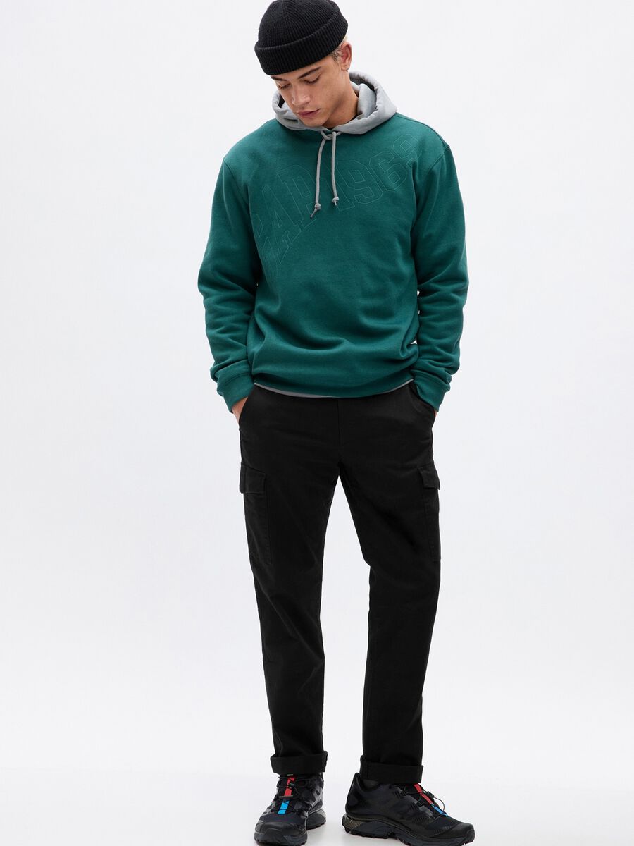 Slim-fit cargo trousers in stretch cotton_0