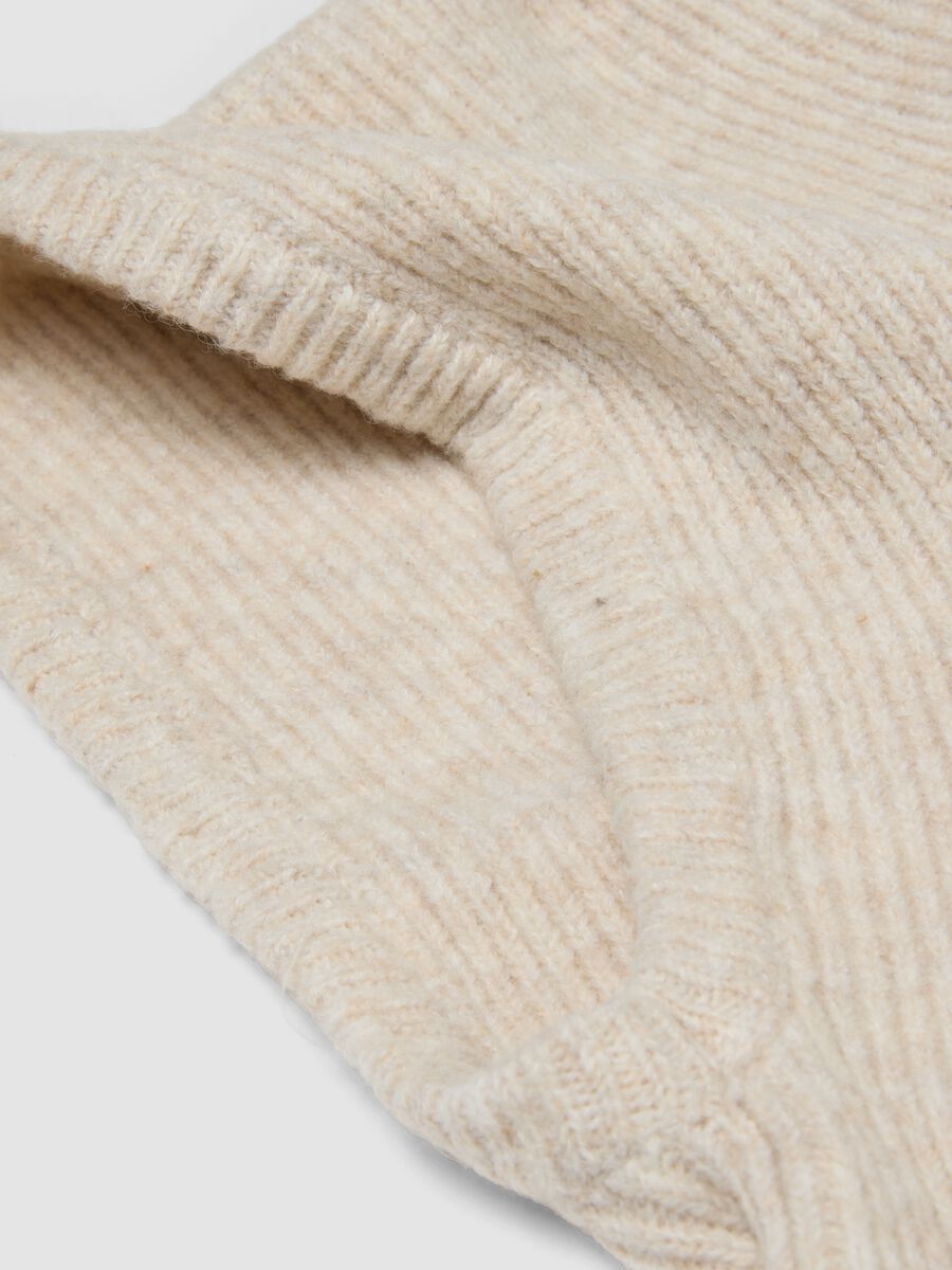 Beige ribbed stretch wool balaclava_2