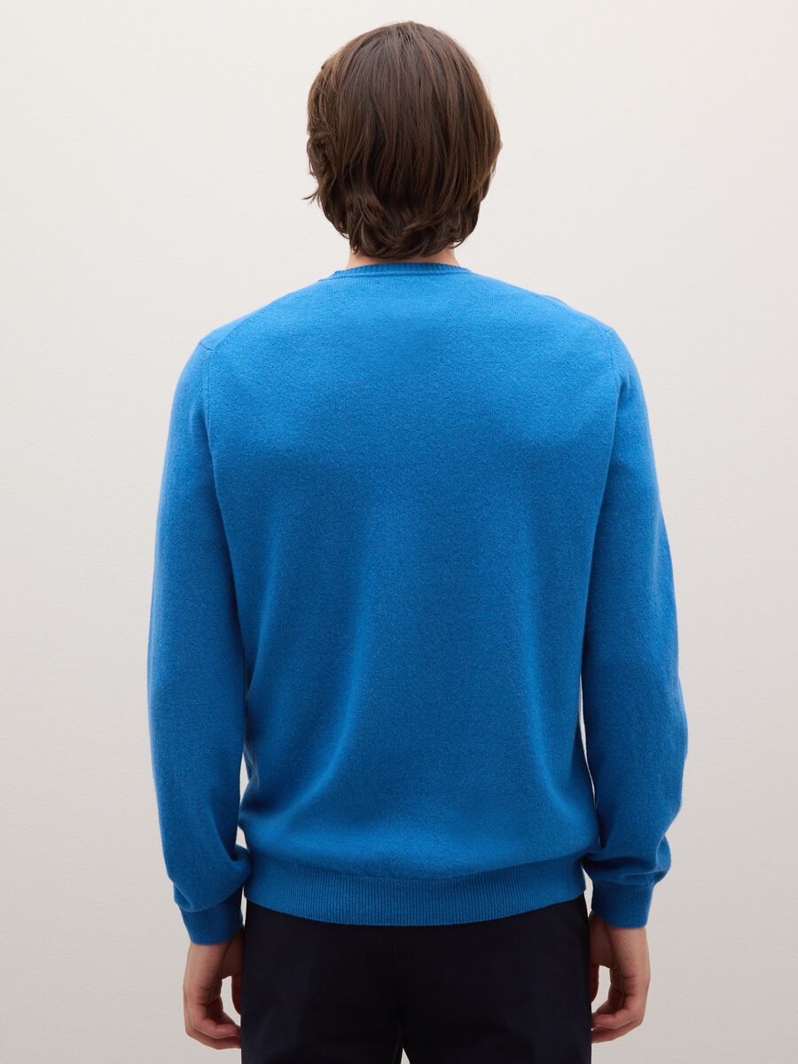 Blue crewneck pullover in pure lambswool regular fit_3