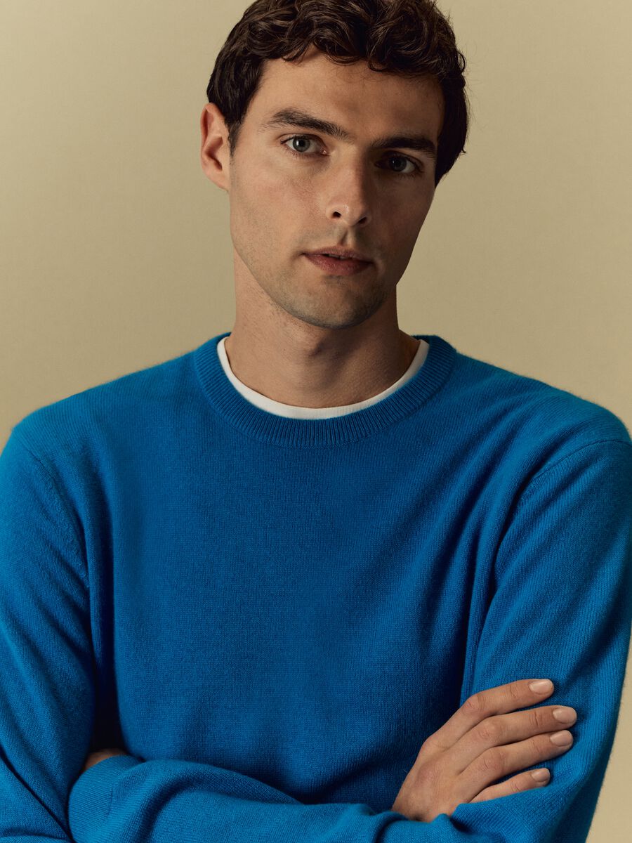 Pullover girocollo in cashmere_0