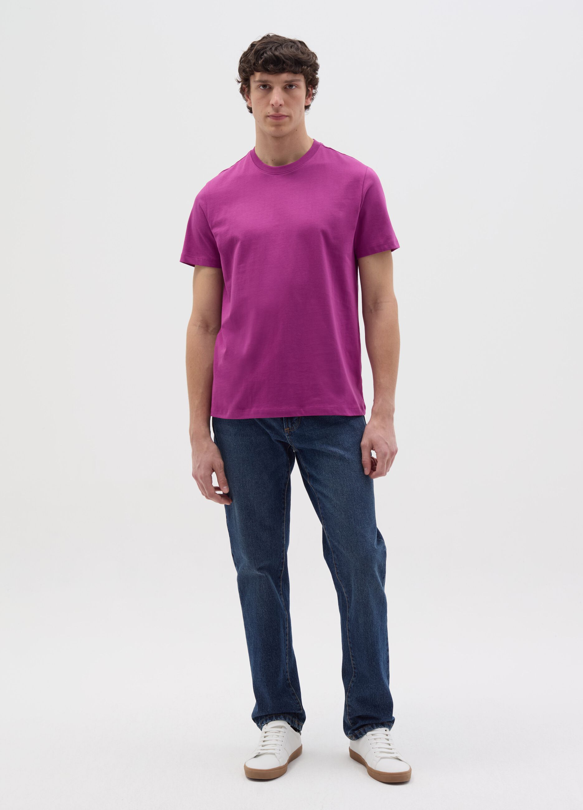 T-shirt in cotone bio con scollo rotondo 