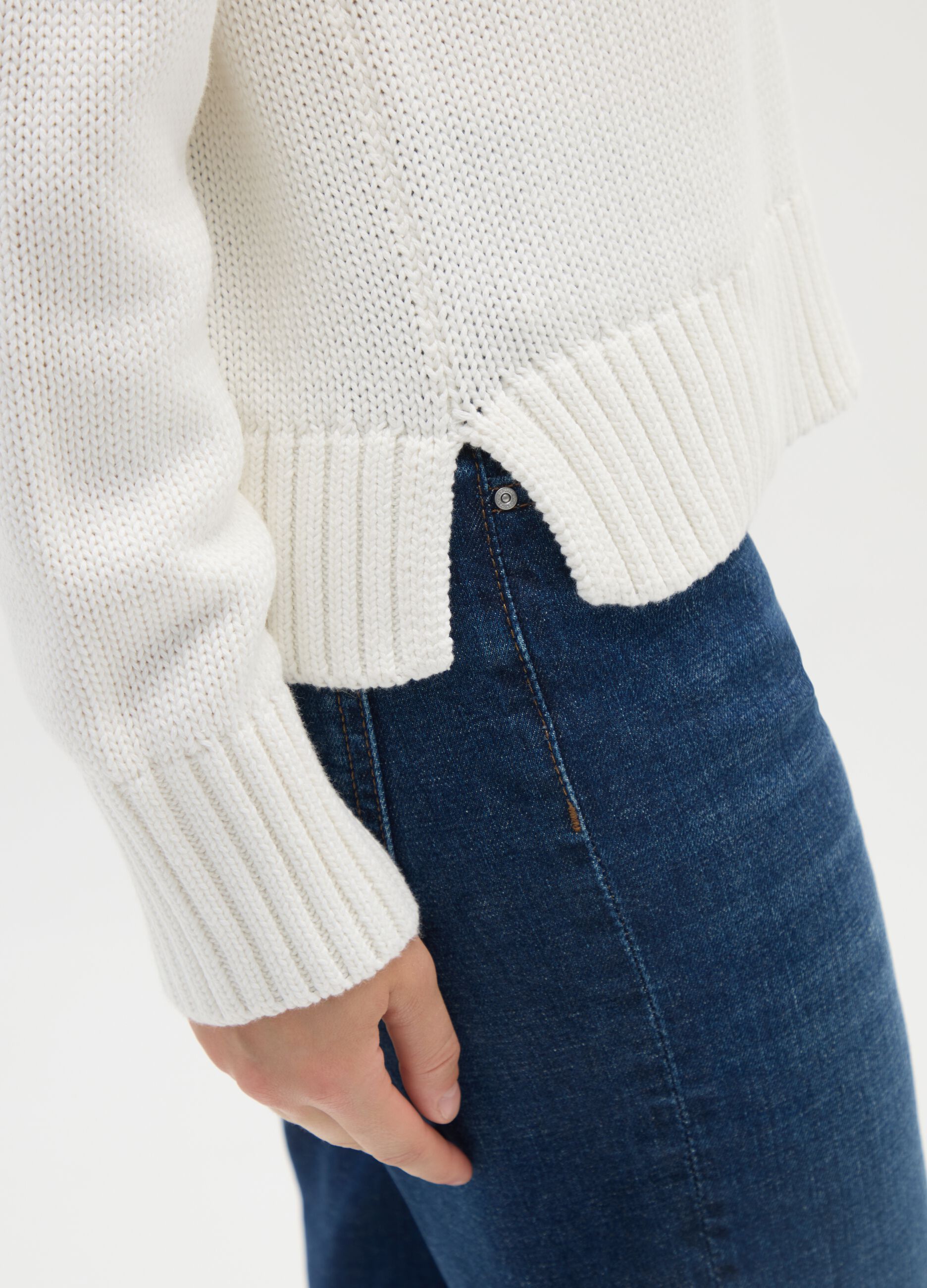 Maglione a collo alto in puro cotone bianco 